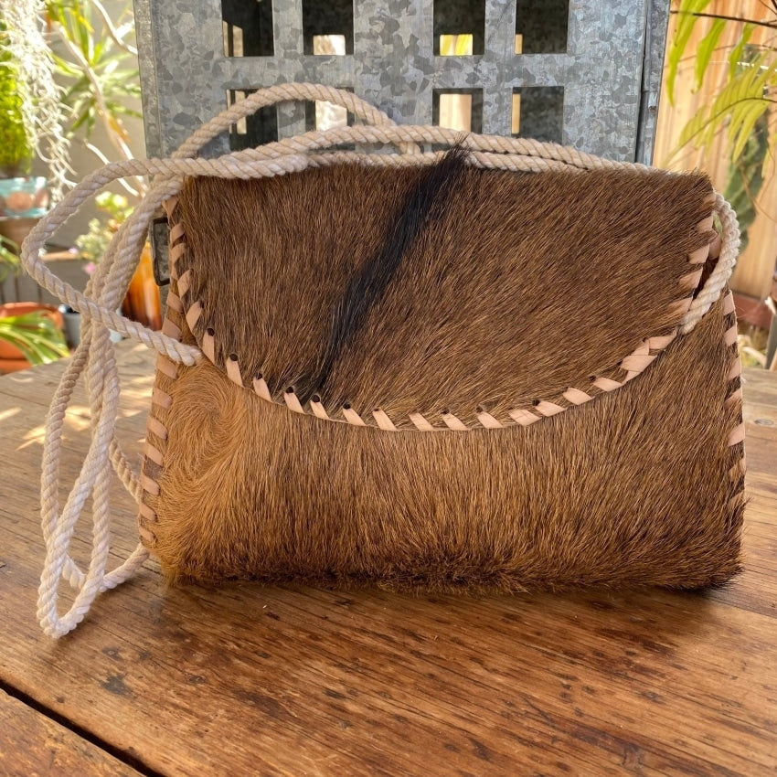 Vintage Leather Shoulder Bag with Hair-On-Hide Accents - Stylish Crossbody Purse for Women | Perfect for Casual Outings, Travel & Everyday Use