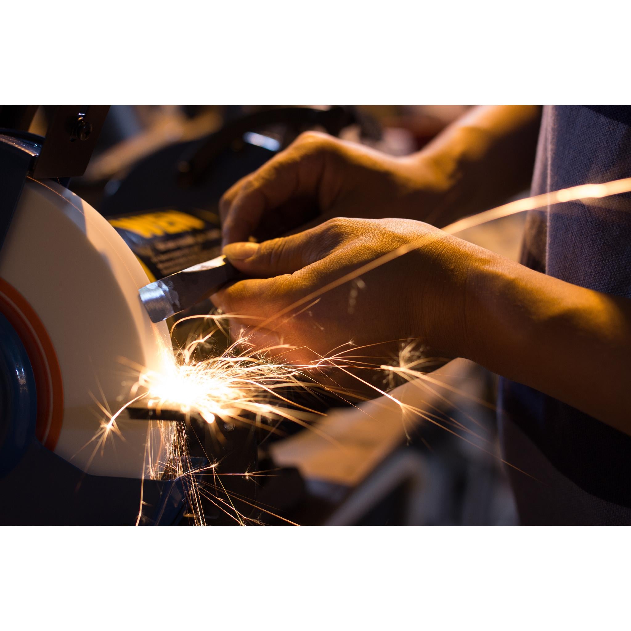 WEN BG4286 3 Amp 8 Inch Slow Speed Bench Grinder - Perfect for Sharpening Tools, Metalworking & DIY Projects in Home Workshops
