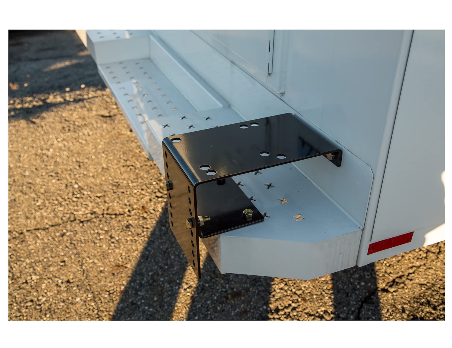 Buyers Products White Bumper Vice Mount - Heavy Duty Truck Bumper Clamp for Secure Mounting | Perfect for Work Trucks, Trailers & Off-Road Vehicles