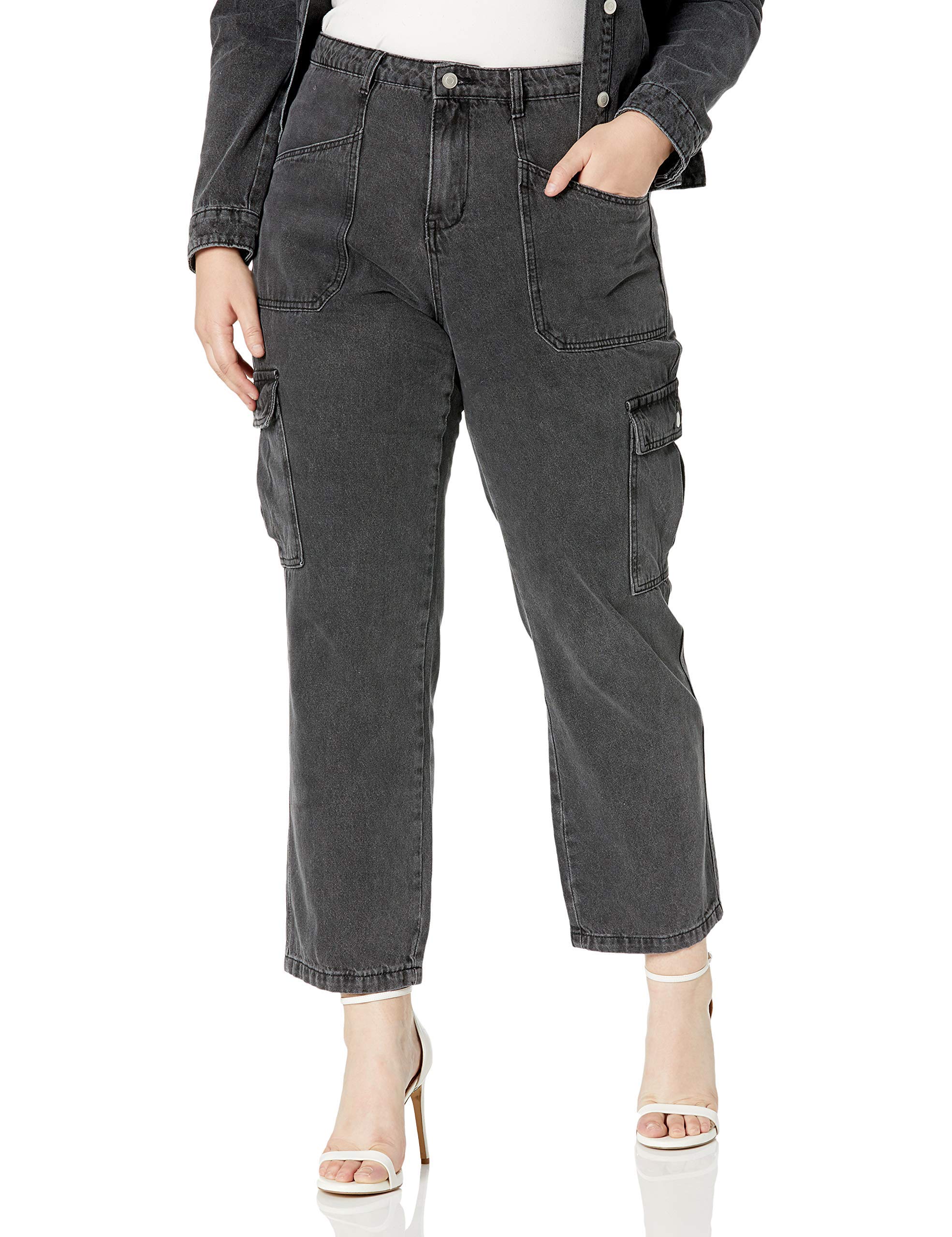 KENDALL + KYLIE Women's Cargo Pants - High Waisted Casual Trousers with Pockets | Amazon Exclusive | Perfect for Streetwear, Work & Travel Outfits