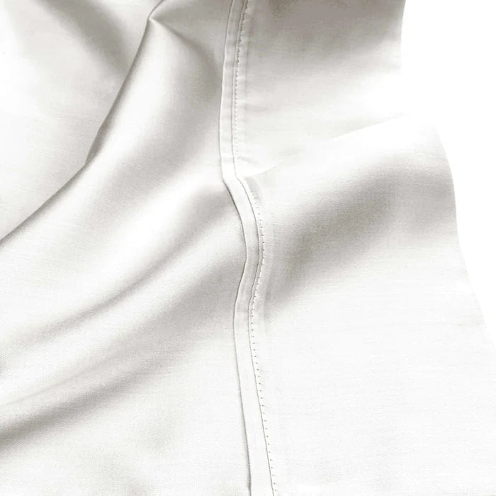 Luxury 100% Egyptian Cotton Sheets - 700 Thread Count, Eco-Friendly & Hypoallergenic - Perfect for Master Bedroom, Guest Room & Hotel Use