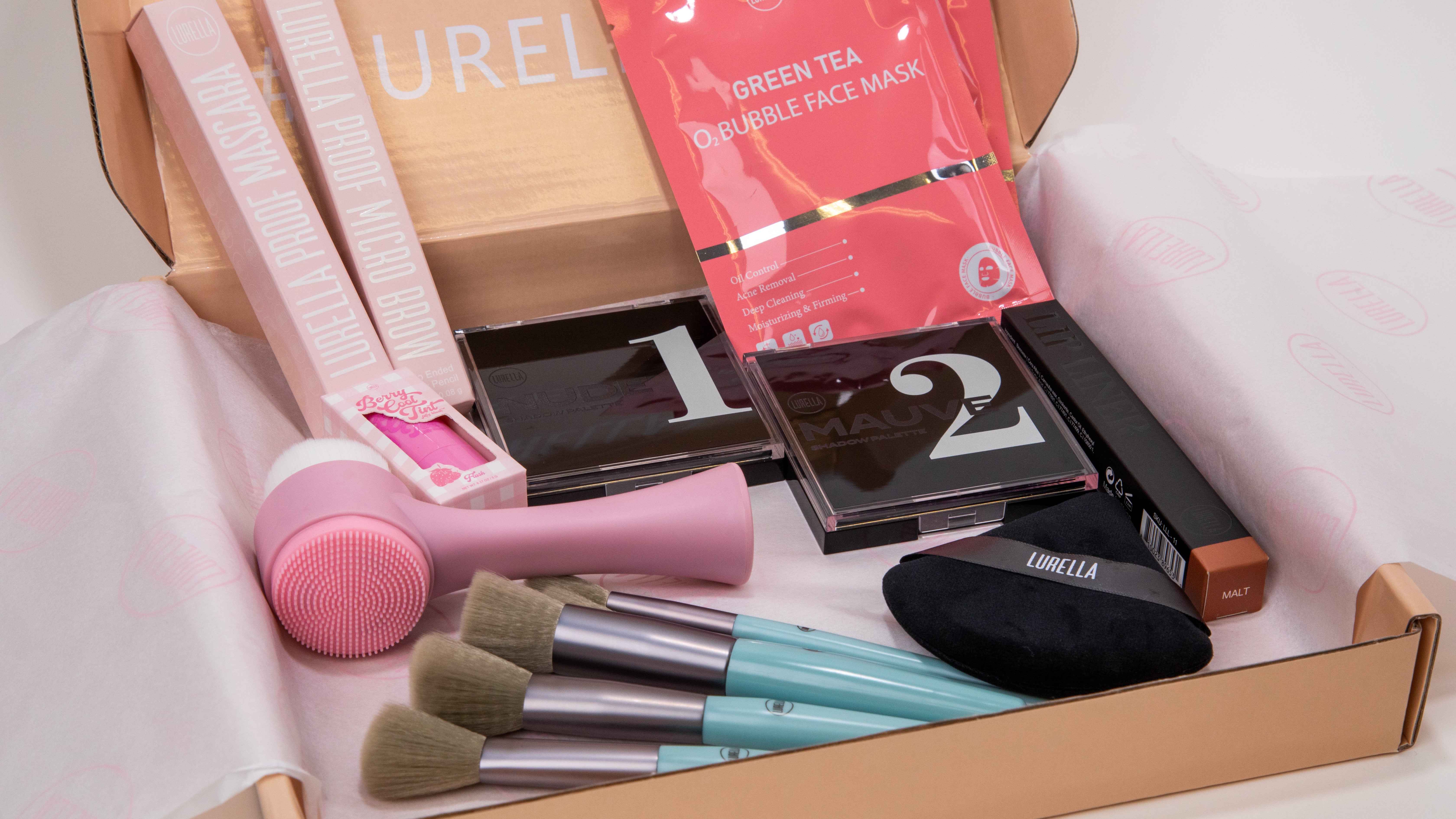 LurellaFam Monthly Subscription Box - Curated Beauty & Lifestyle Products for Women | Perfect for Self-Care, Gifts & Home Essentials