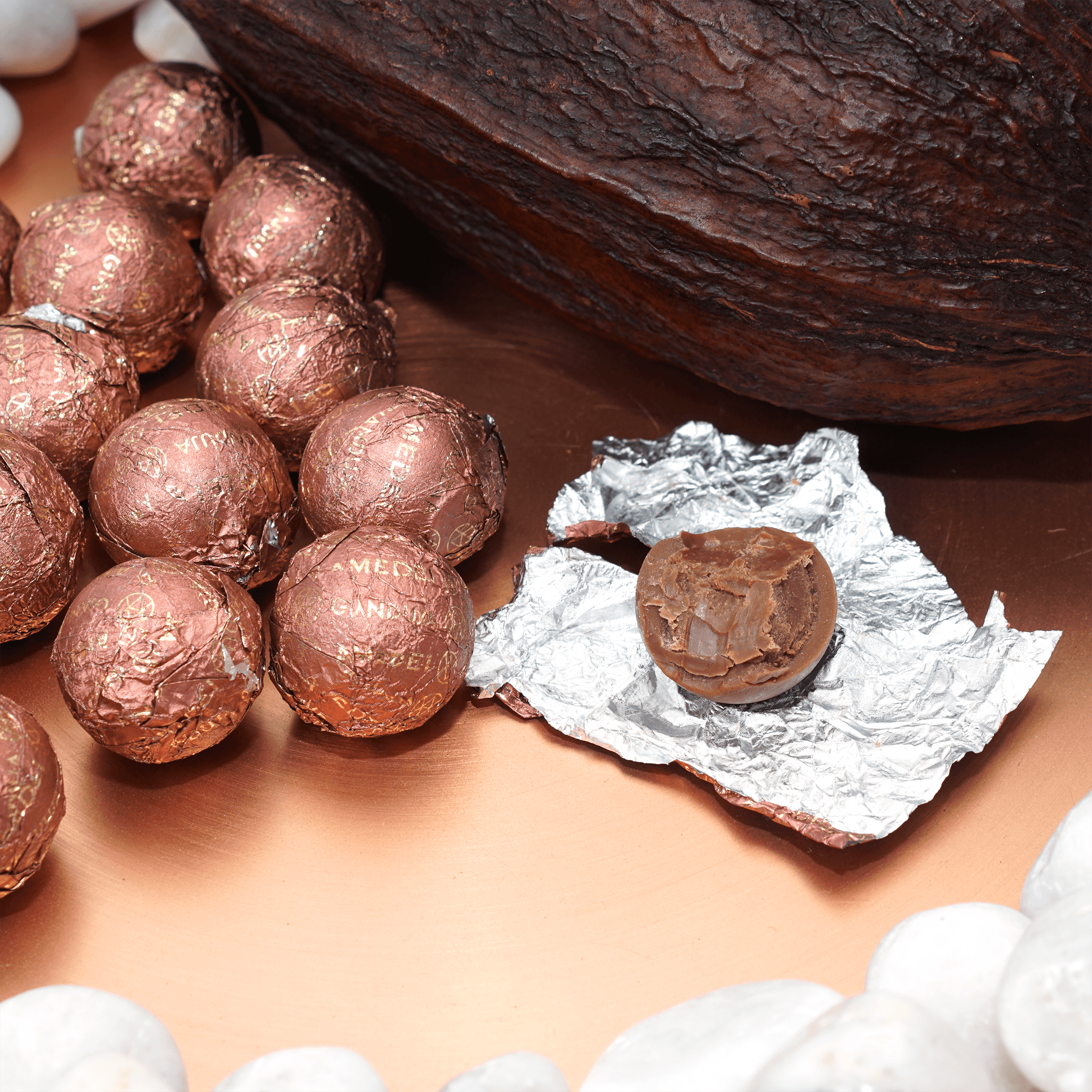 Amedei Milk Chocolate Pralines with Crema Toscana Filling - Premium Italian Gourmet Chocolates for Gifts & Special Occasions