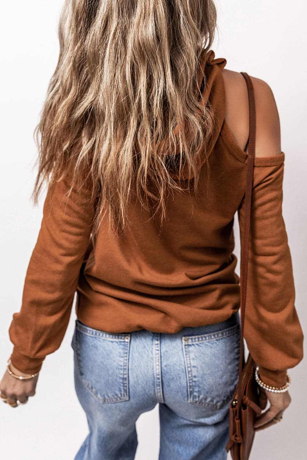 Trendy Women's Cold Shoulder Hoodie Long Sleeve Pullover Sweatshirt - Casual Outfit for Fall & Winter Fashion, Streetwear, Coffee Dates