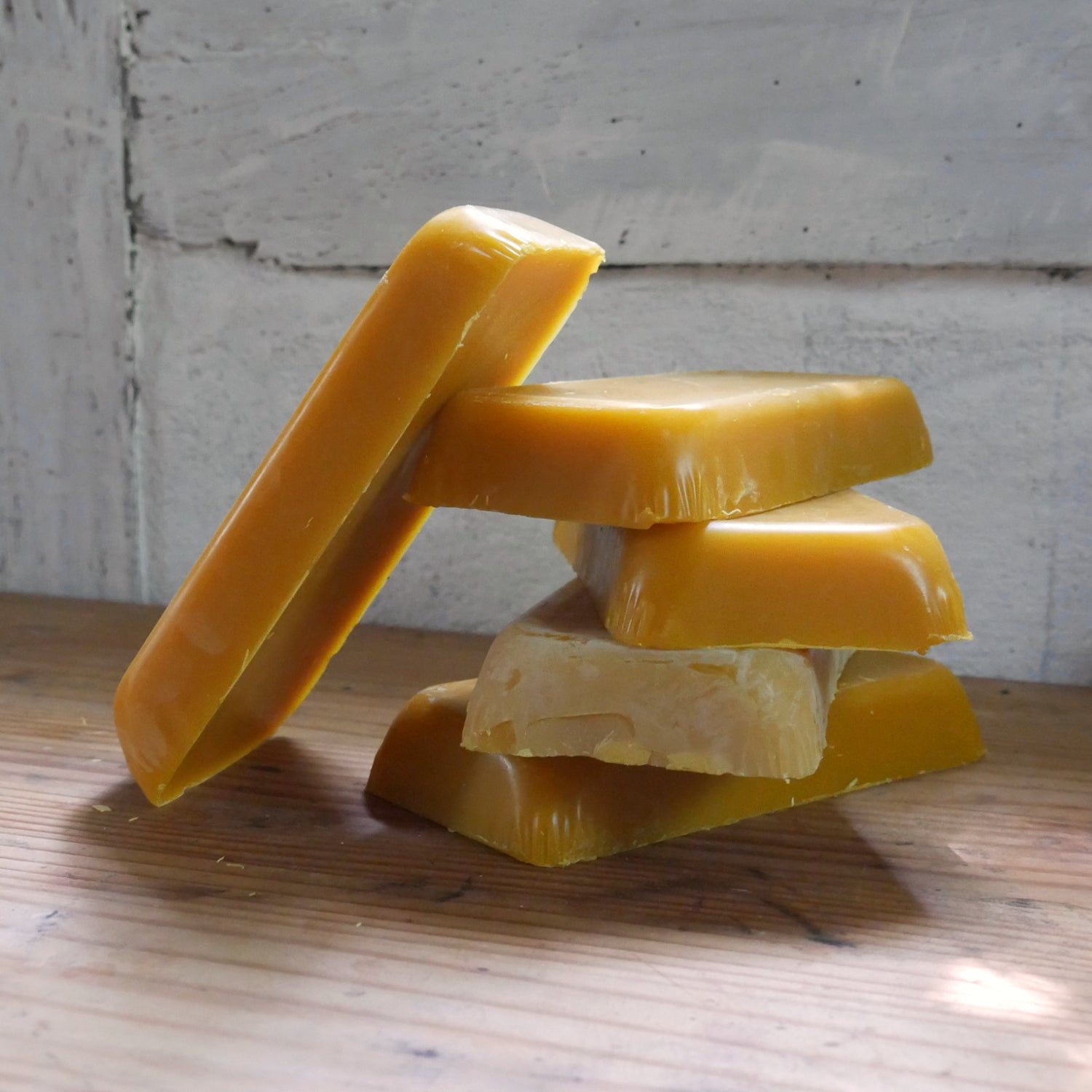 Pure Natural Beeswax 1 lb Block - 100% Unfiltered for Candle Making, Soap Crafting & DIY Cosmetics - Perfect for Skin Care, Wood Polish & Food Wrap