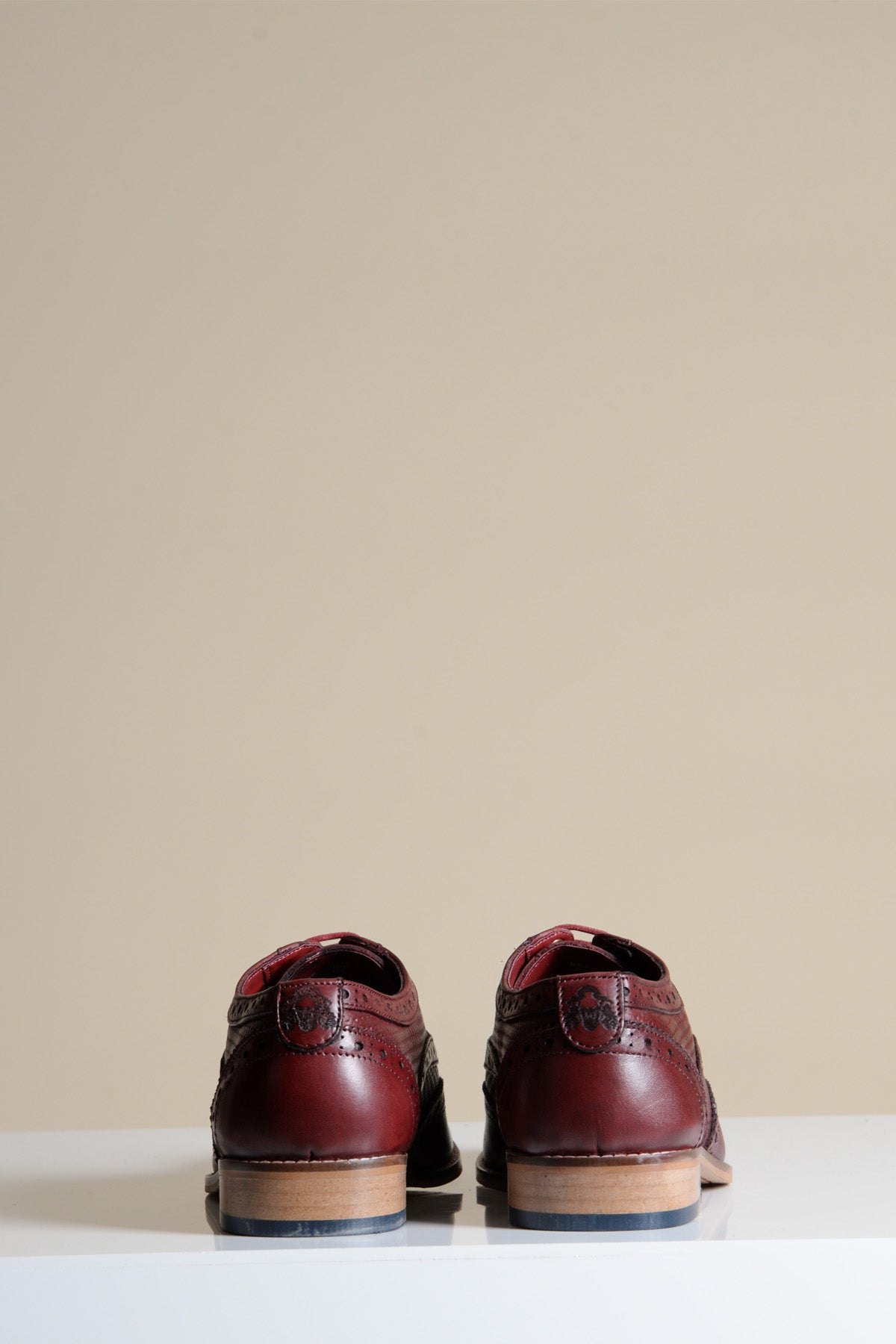 BRANDON Men's Wingtip Brogue Dress Shoes - Genuine Bordeaux & Burgundy Leather Oxfords for Formal & Business Occasions - Perfect for Weddings, Office & Special Events
