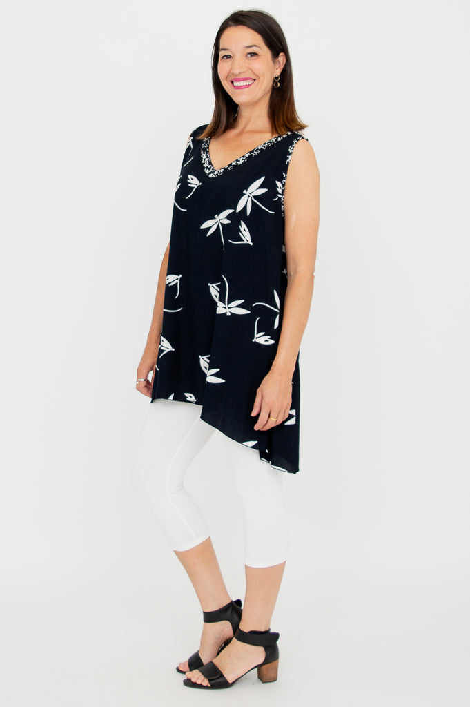 Pauli Tank Top - BW Dragonfly Print Women's Casual T-Shirt for Summer Outfits, Beach Wear & Yoga Sessions