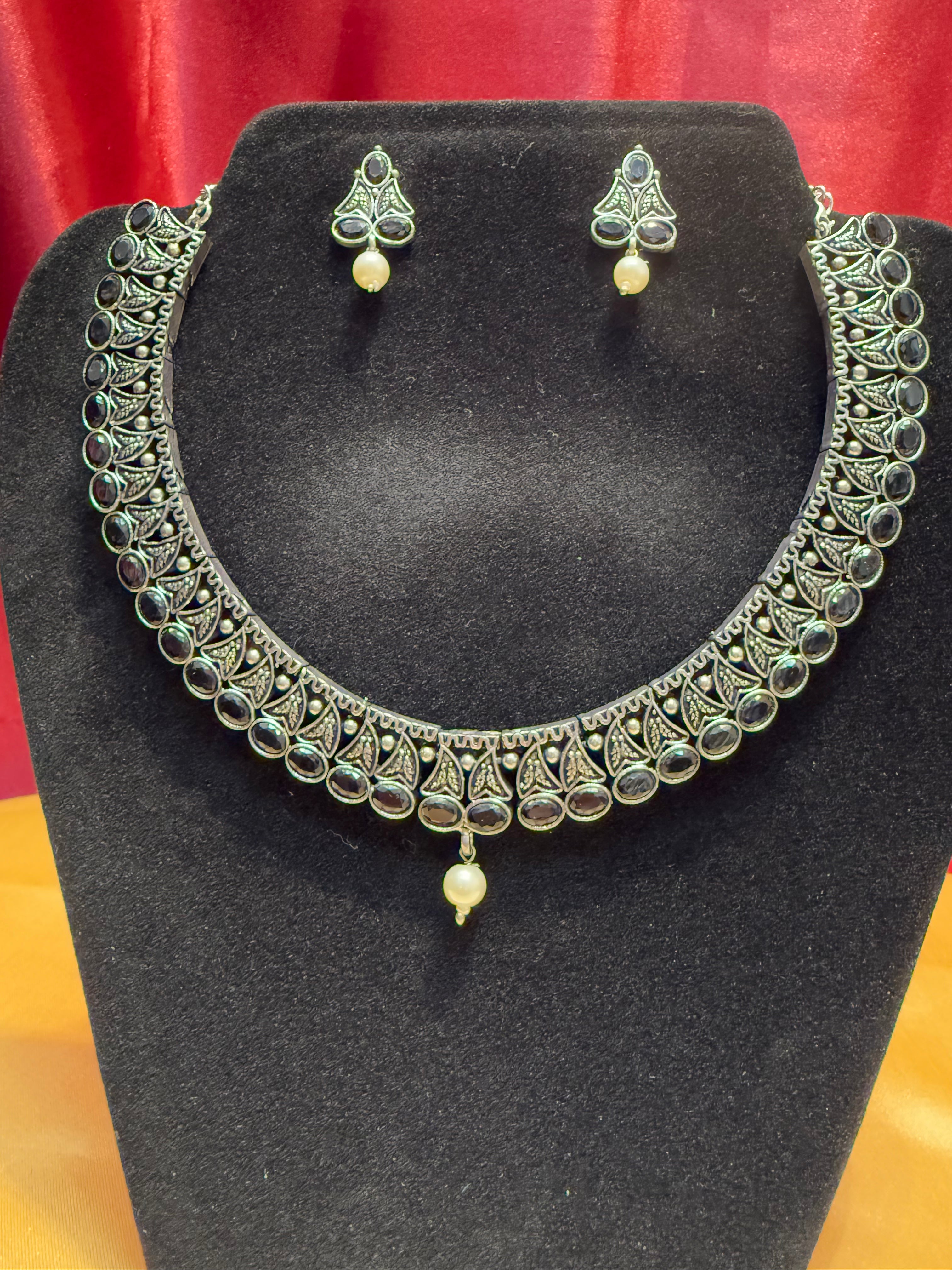 Oxidized Black Pearl Necklace and Earrings Set - Vintage Style Jewelry for Women - Perfect for Weddings, Parties & Evening Events