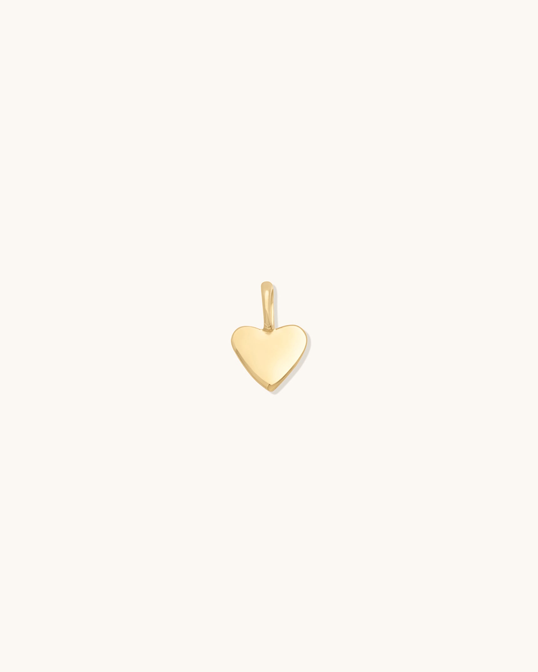 Elegant Petite Heart Pendant Necklace for Women - Dainty Gold/Silver Love Charm Jewelry Gift for Her | Perfect for Valentine's Day, Anniversary & Romantic Occasions