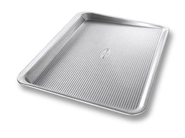USA Pan Large Scoop Sheet Pan - 13 Gauge Commercial Grade Baking Sheet for Cookies, Bread & Pastries - Perfect for Home Baking & Professional Kitchens
