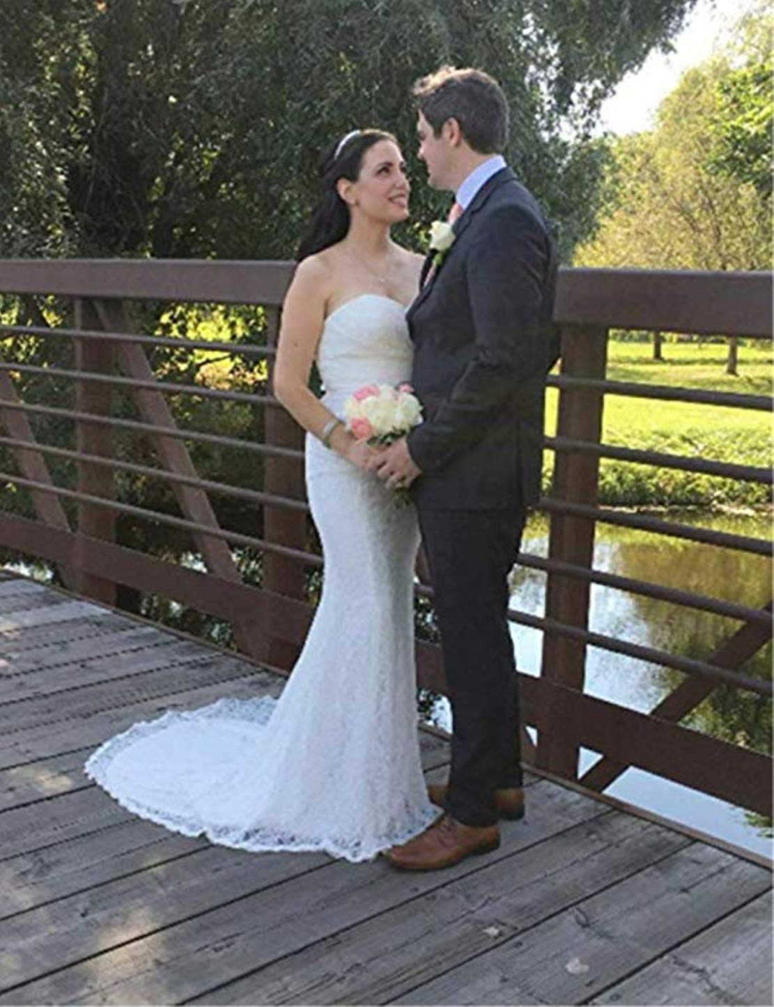 Elegant Lace Mermaid Wedding Dress for Women - Perfect for Bridal, Formal Events & Beach Weddings