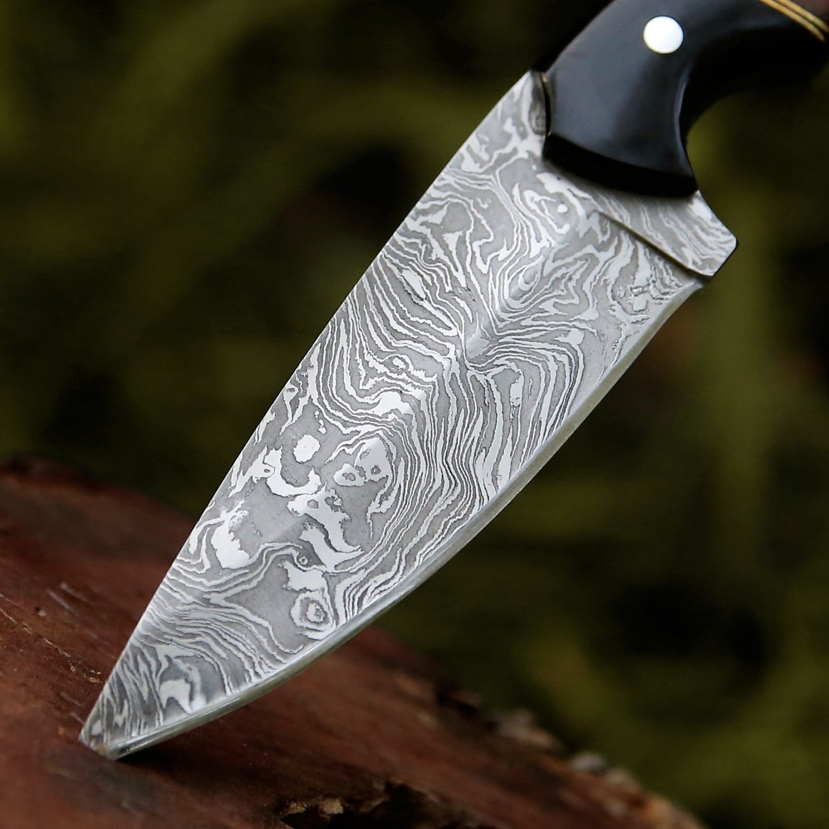 Premium Shadow Damascus Knife with Horn & Exotic Rosewood Handle - Handcrafted Chef Knife for Professional Cooking, Outdoor Camping & Survival Gear