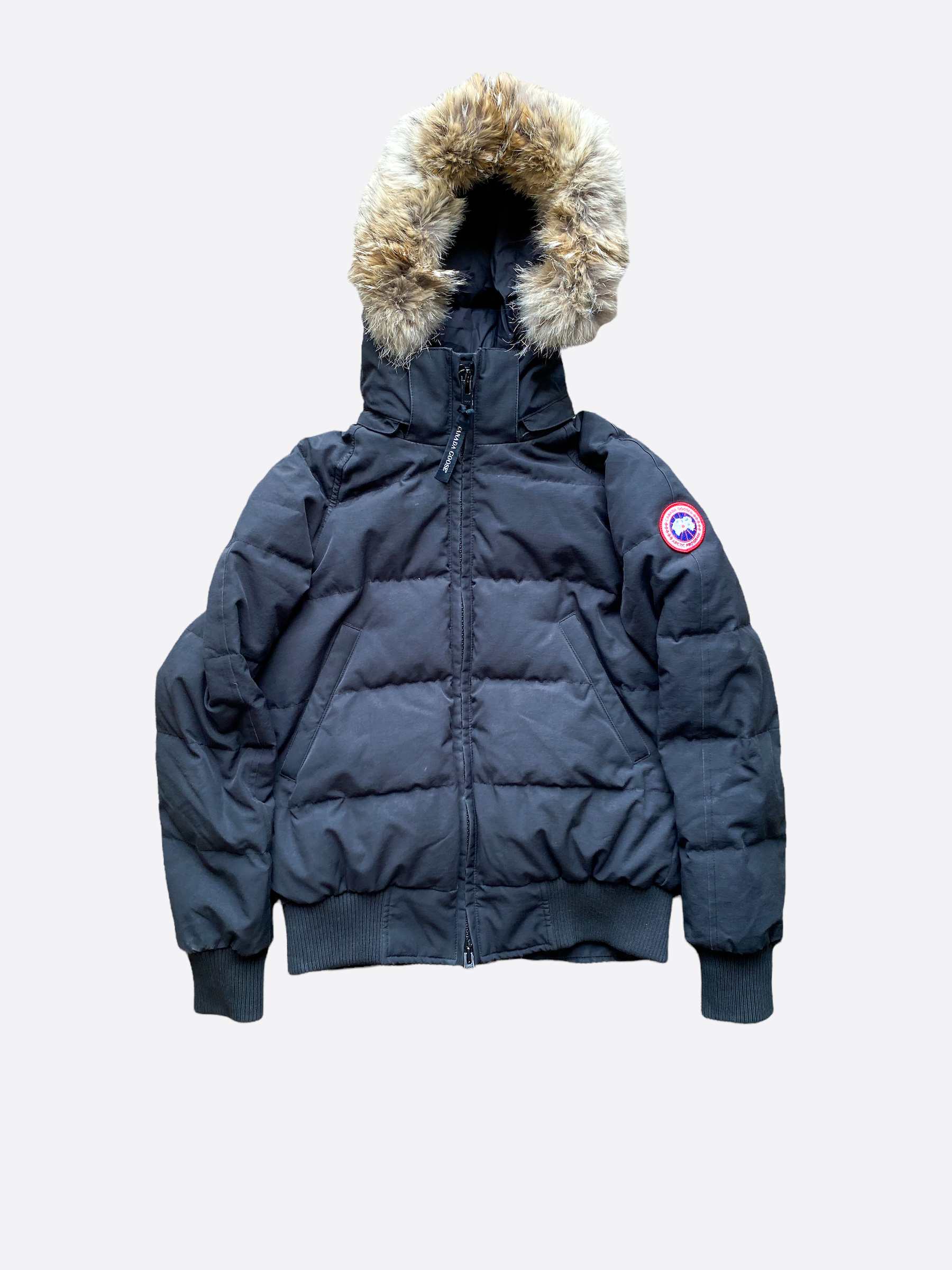 Canada Goose Black Savona Women's Winter Jacket - Waterproof Down Coat for Cold Weather, Outdoor Activities & Urban Style
