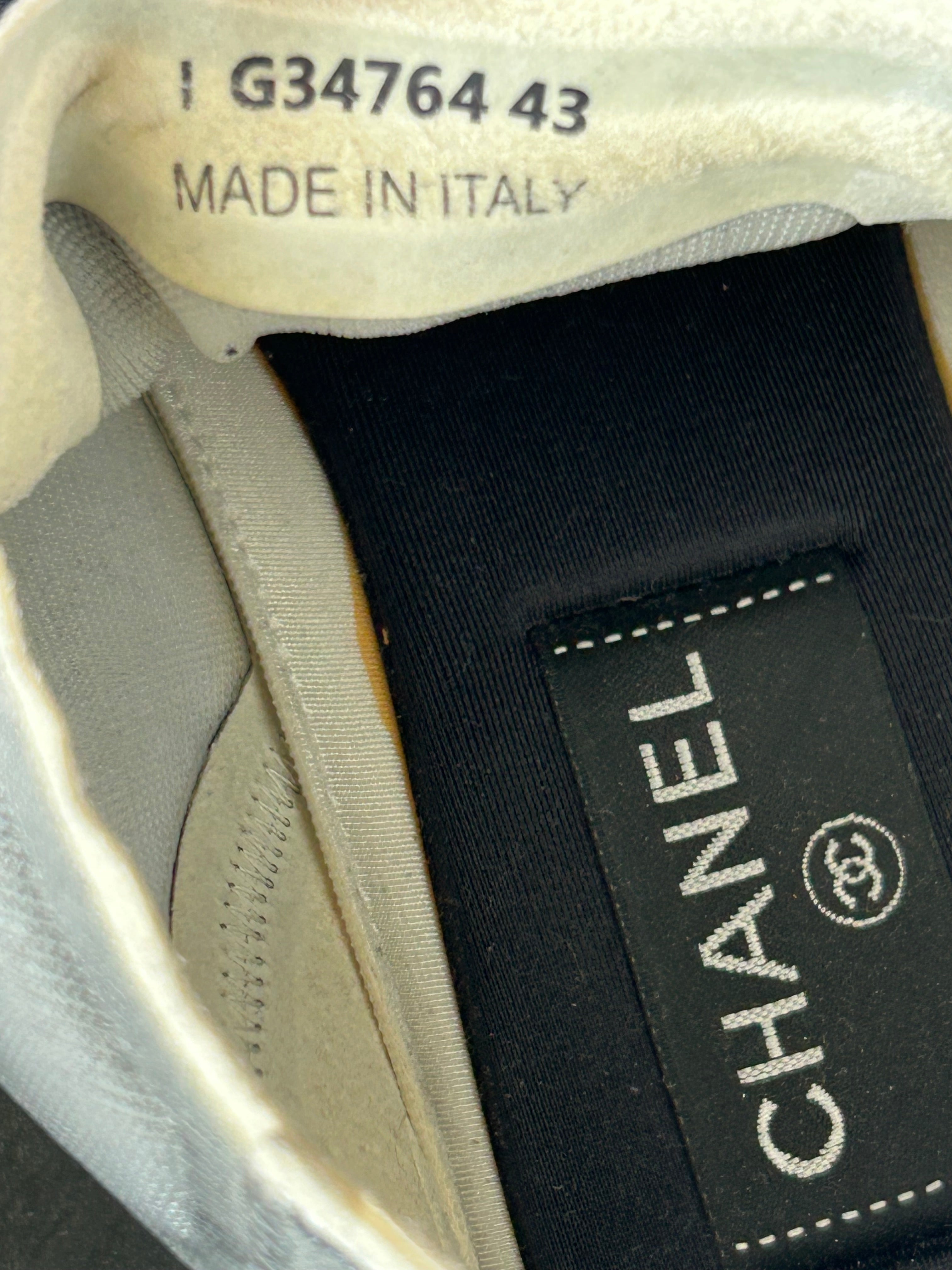 Chanel Grey & Black CC Logo Running Shoes - Stylish & Comfortable Sneakers for Women - Perfect for Casual Wear, Gym & Outdoor Activities