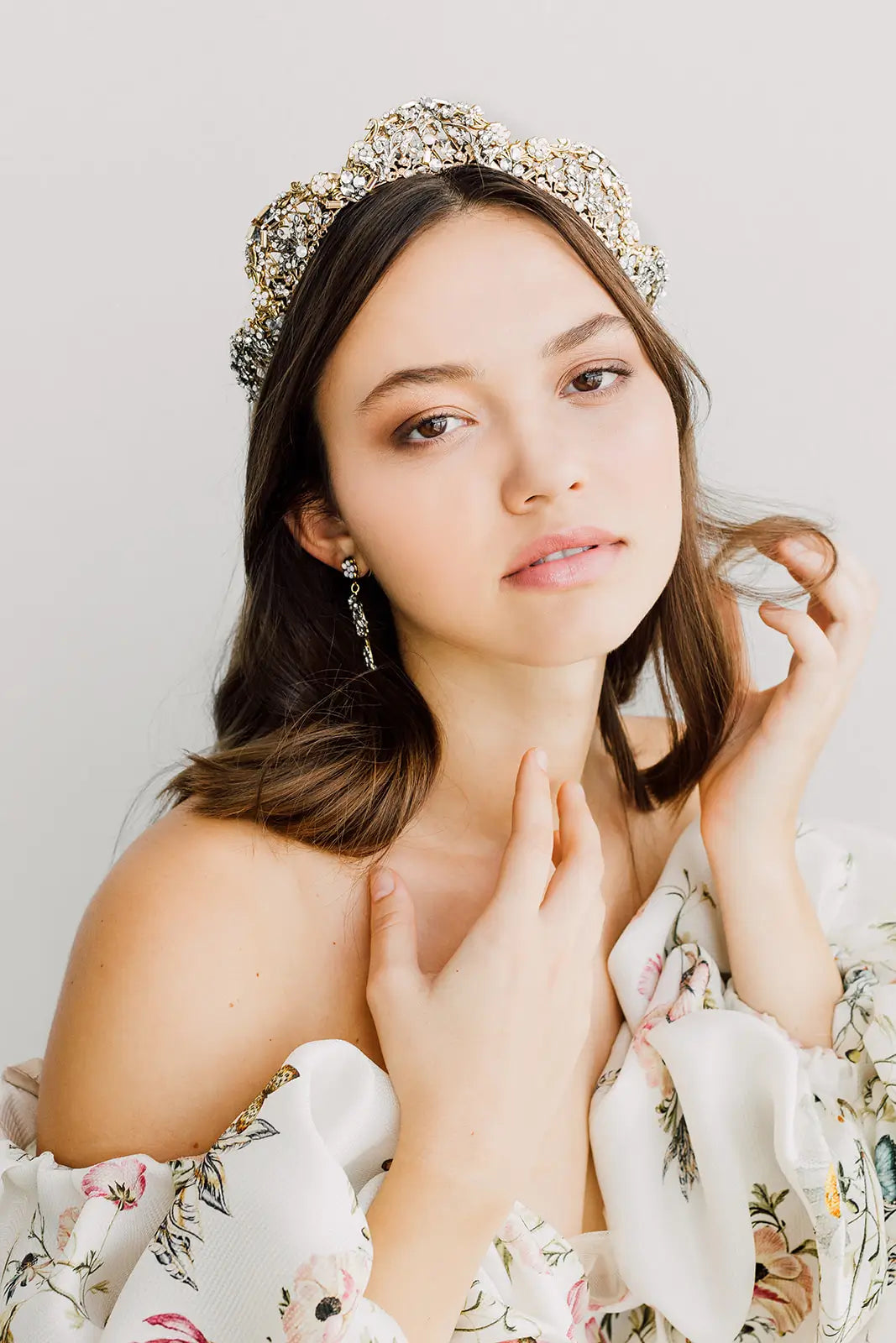 Stylish Ingrid Crown - Elegant Hair Accessory for Women | Perfect for Weddings, Parties & Special Occasions