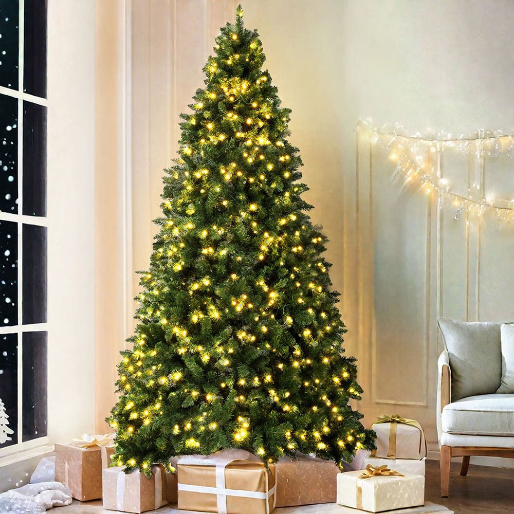 2.7M Pre-Lit Christmas Tree with 2590 LED Lights - Holiday Home Decor for Living Room, Party & Outdoor Festive Decoration
