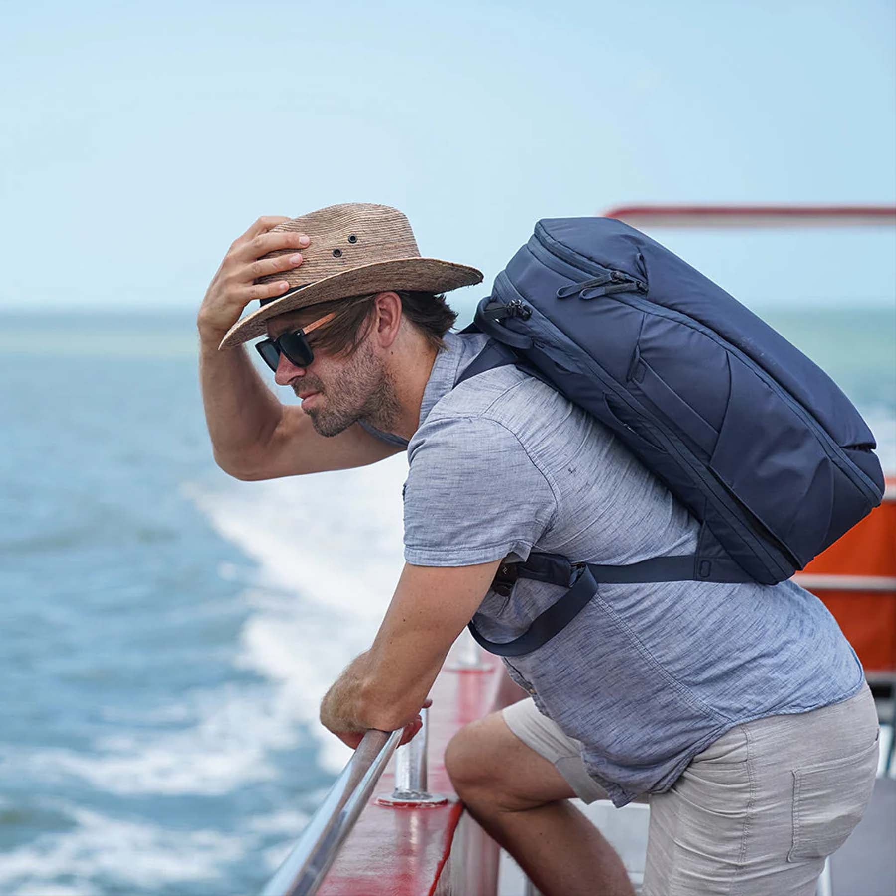 Peak Design 30L Travel Backpack - Waterproof Carry-On Backpack for Men & Women - Perfect for Air Travel, Hiking & Everyday Use