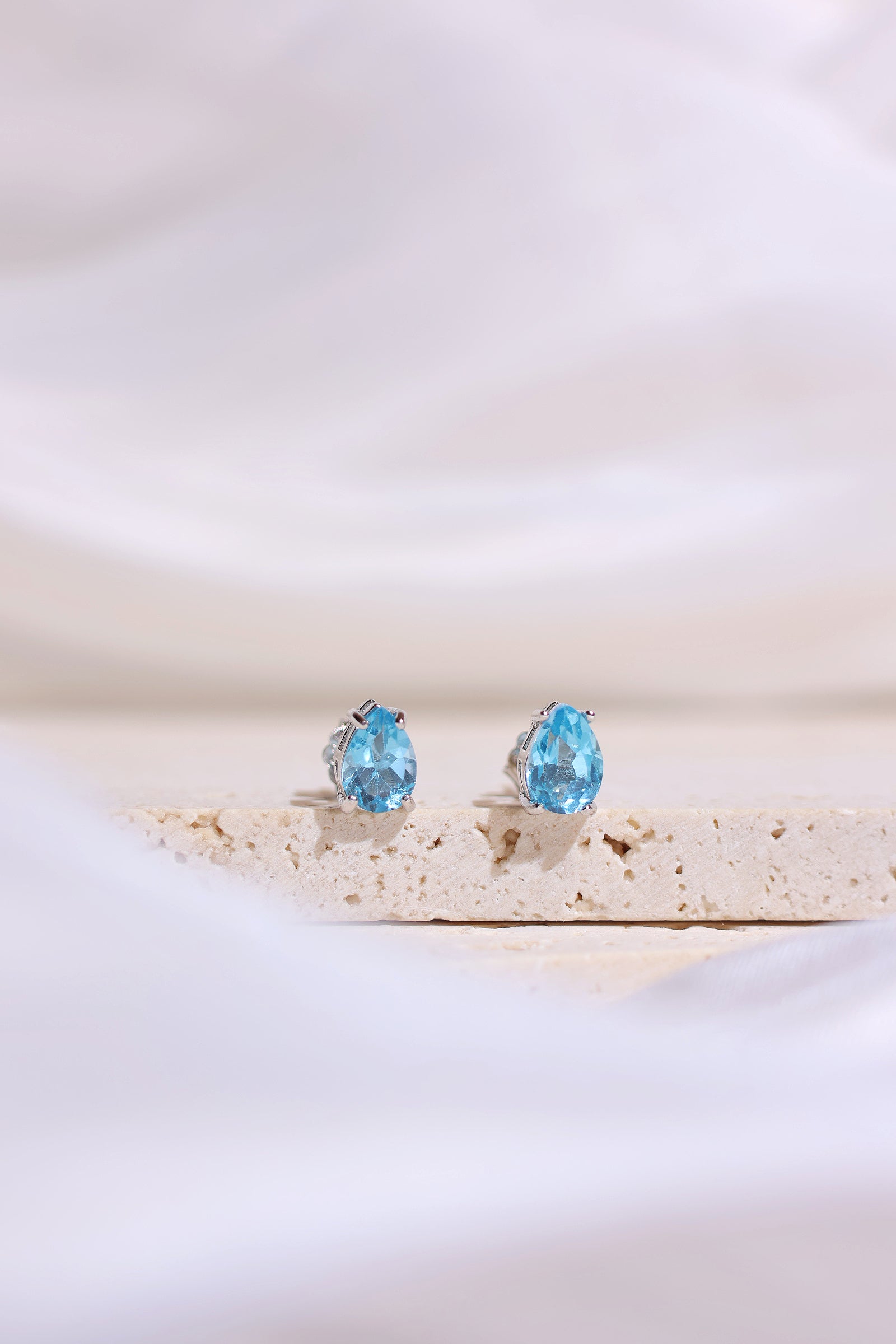 2 Carat Aquamarine Stud Earrings for Women - 925 Sterling Silver Gemstone Jewelry - Perfect for Weddings, Parties & Everyday Wear