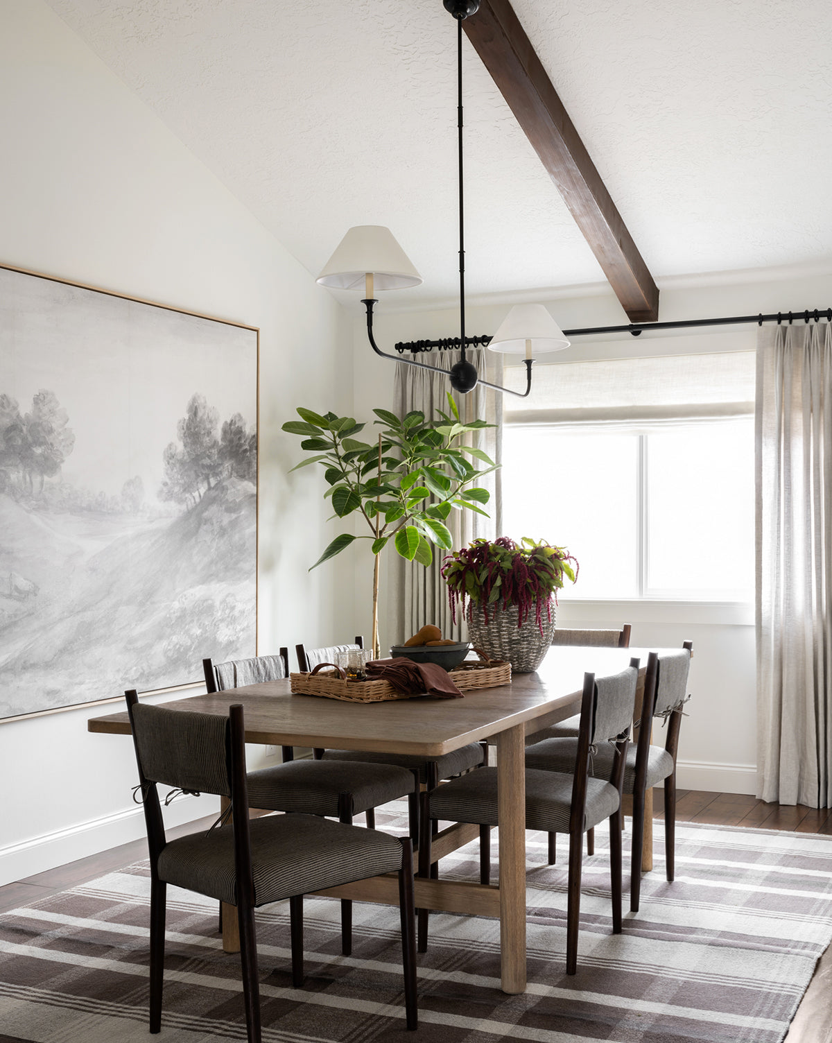 Orton Handwoven Wool Rug - Soft & Durable 5x7 Area Rug for Living Room, Bedroom, or Office - Eco-Friendly & Non-Slip