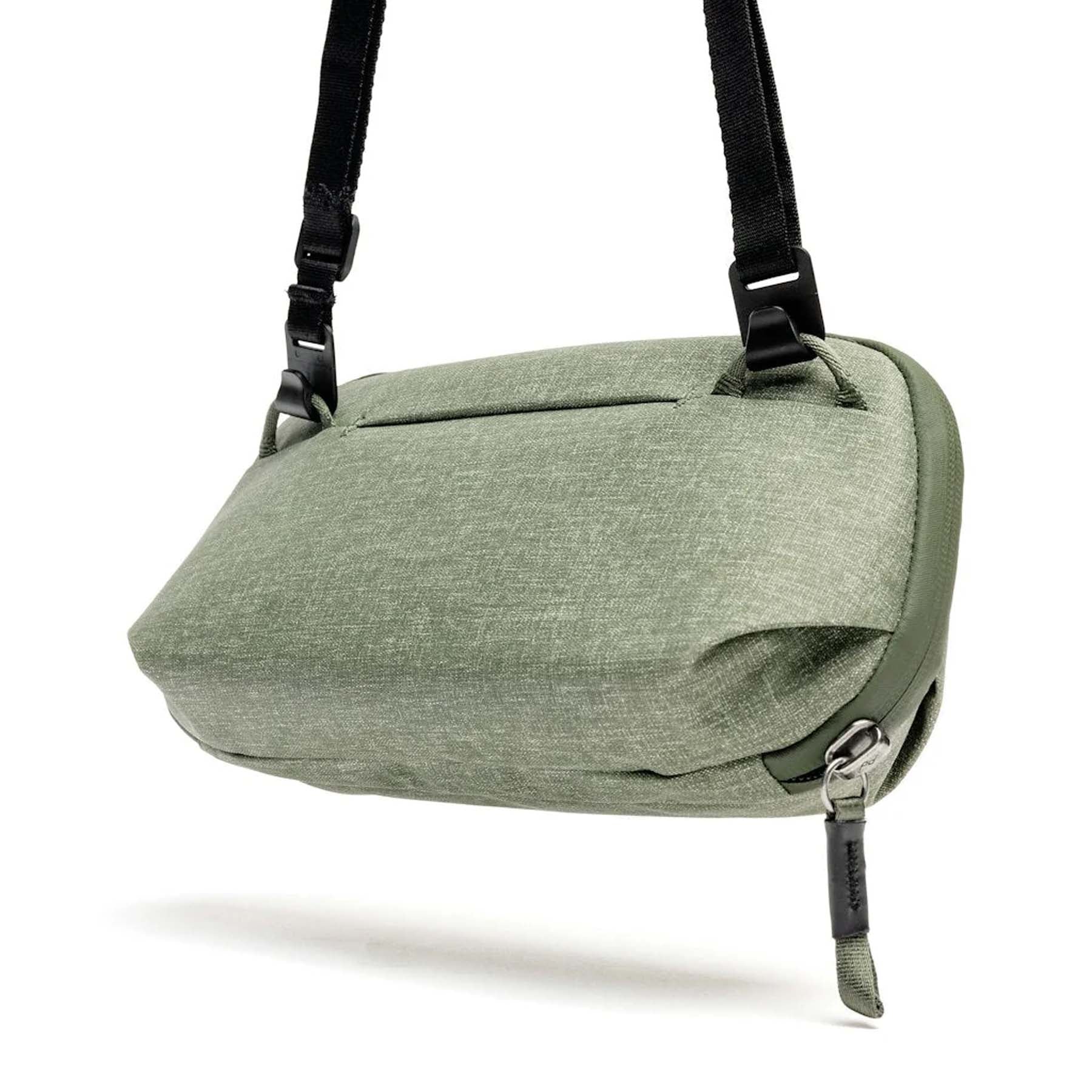 Peak Design Tech Pouch Small - Compact Organizer for Electronics & Cables | Perfect for Travel, Work & Everyday Carry (EDC)