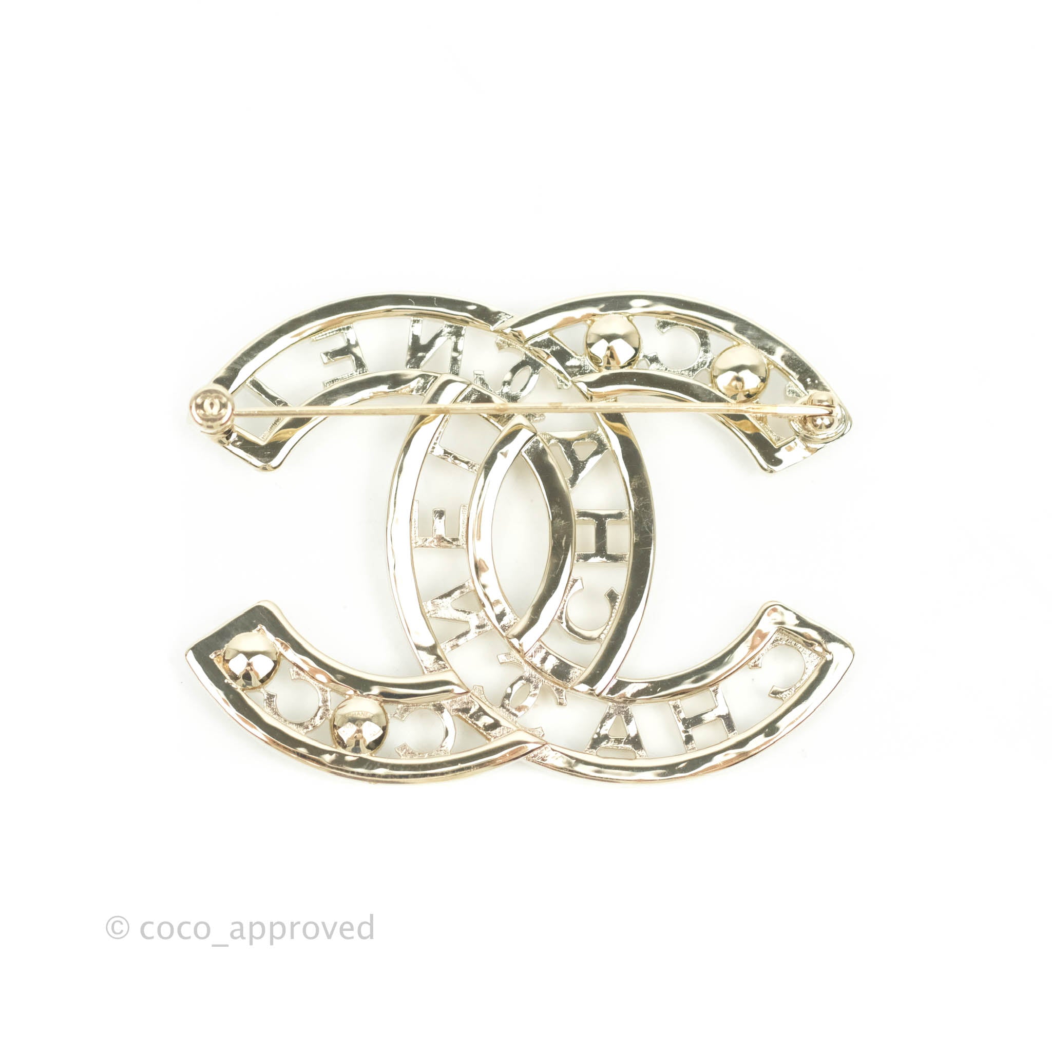 Chanel CC Pearl Crystal Brooch Gold Tone 20B - Elegant Fashion Accessory for Women, Perfect for Dresses, Jackets & Special Occasions