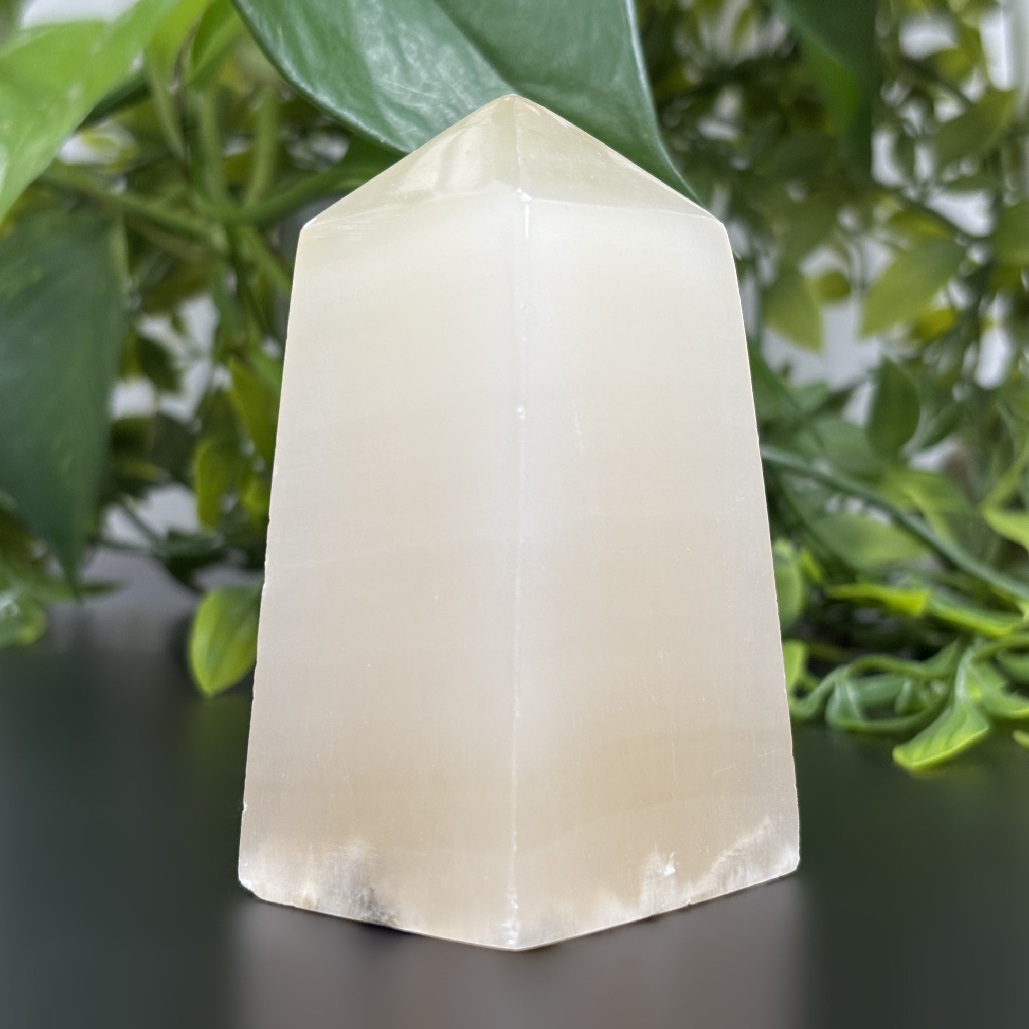 Natural Honey Calcite Crystal Obelisk Tower Point - Polished Healing Stone for Energy, Confidence & Focus - Spiritual Growth & Meditation Aid - Perfect for Home Decor, Office Desk & Reiki Healing (RPO471)