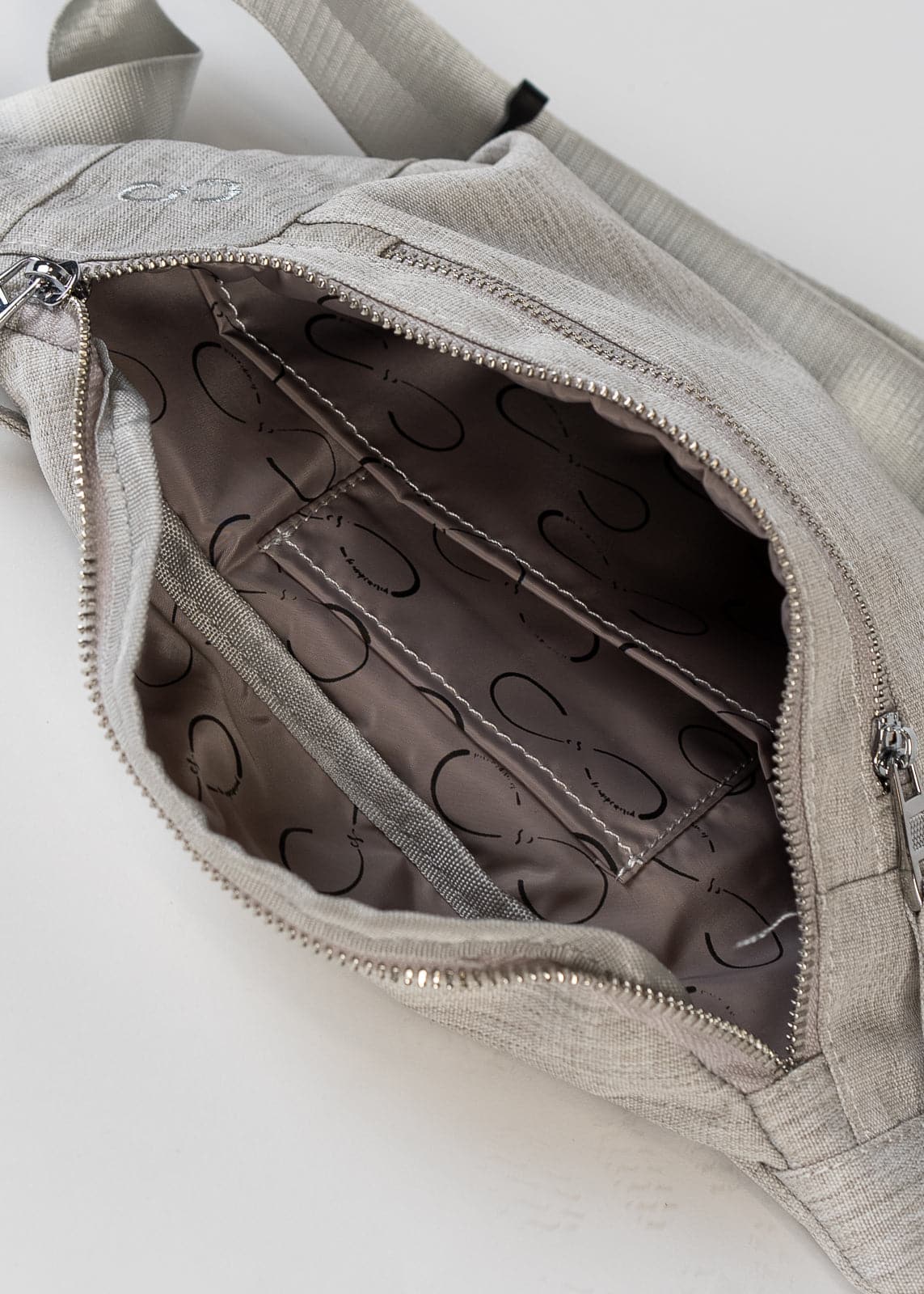 Stylish Grey Crossbody Belt Bag for Women & Men - Fashionable Waist Pack Fanny Pack for Travel, Running, Hiking & Everyday Use