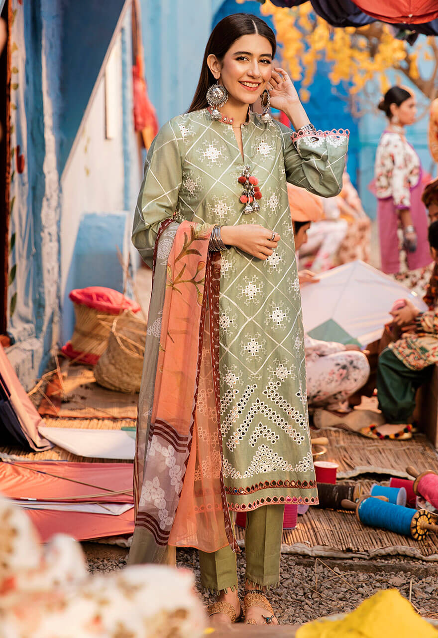 Laurel Green Dress - Elegant Women's Fashion for Casual & Formal Occasions | Perfect for Parties, Weddings & Office Wear