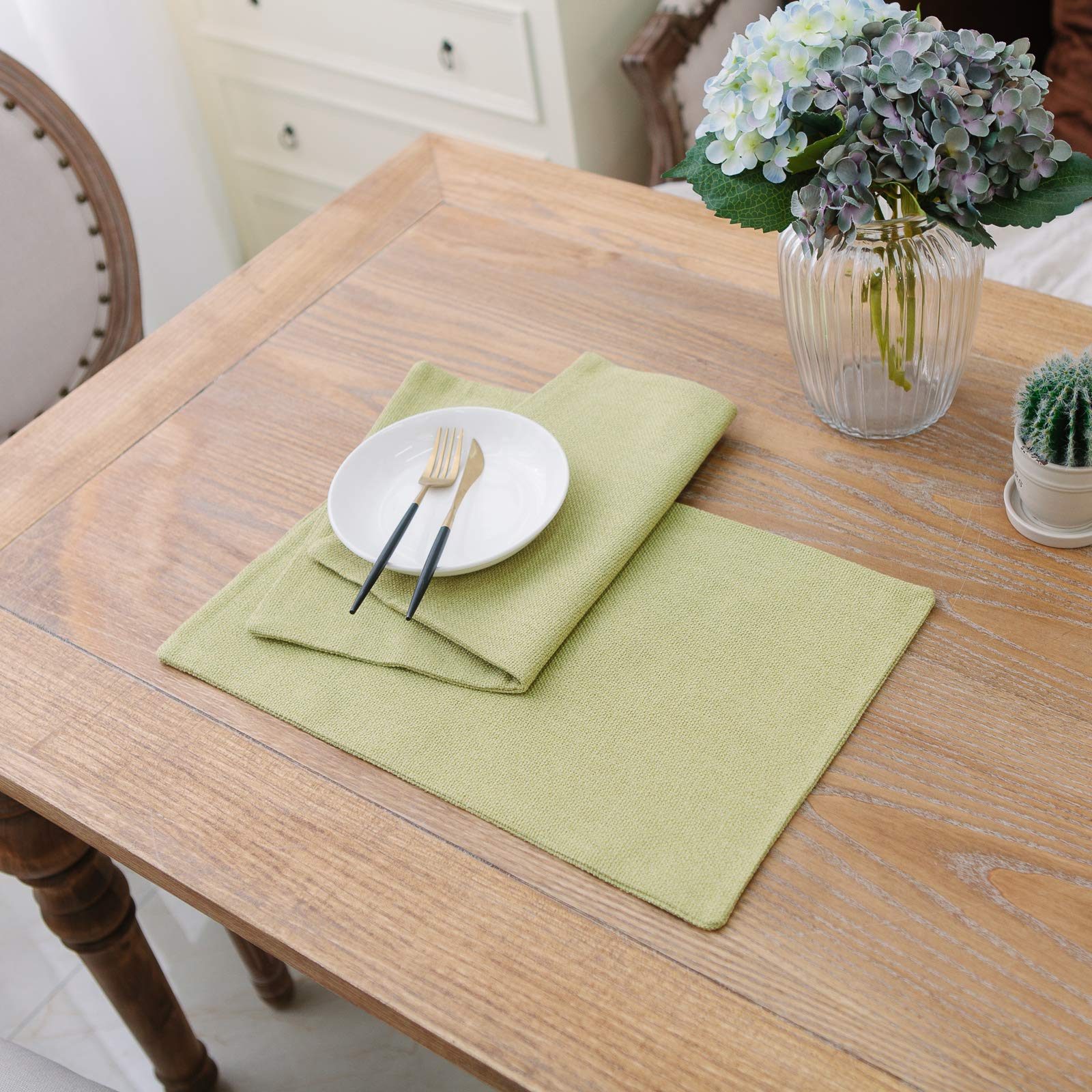 Set of 4 Soft Caddice Faux Linen Double-Sided Heat Resistant Placemats - 12x18 Inch Green Dining Table Mats for Kitchen & Formal Dining Decor