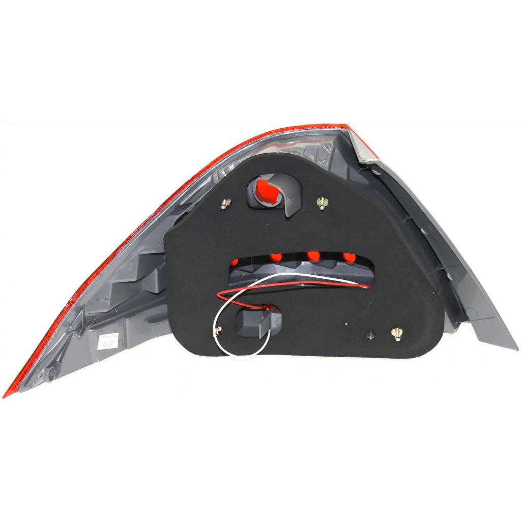 2006-2007 Honda Accord Sedan Rear Tail Lights Assembly Pair - Driver & Passenger Side (Part Numbers HO2818130 HO2819130 33551-SDA-A32 33501-SDA-A32) | Perfect for Replacement, Car Restoration & Nighttime Safety Enhancement