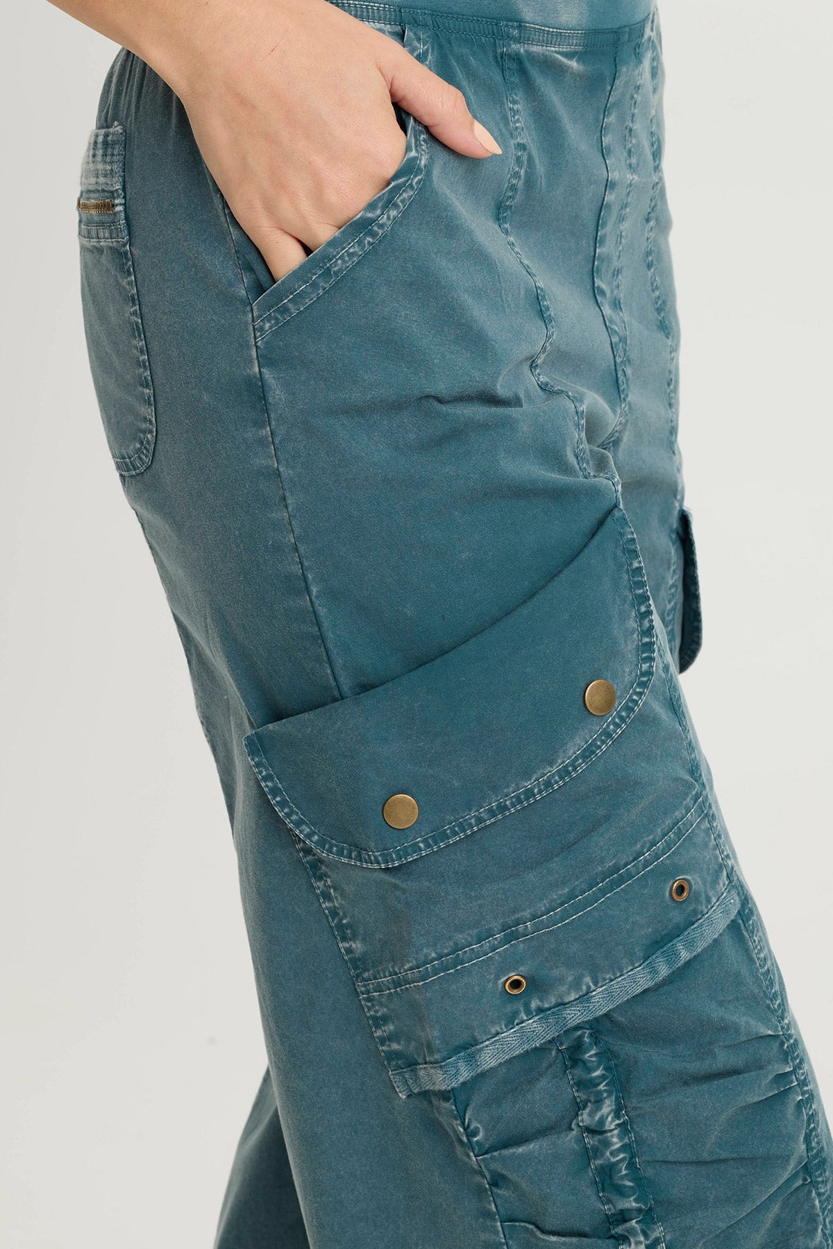 Muldoon Women's Poplin Ruched Wide Leg Crop Pants - Stylish High Waist Casual Trousers for Summer, Travel & Office Wear