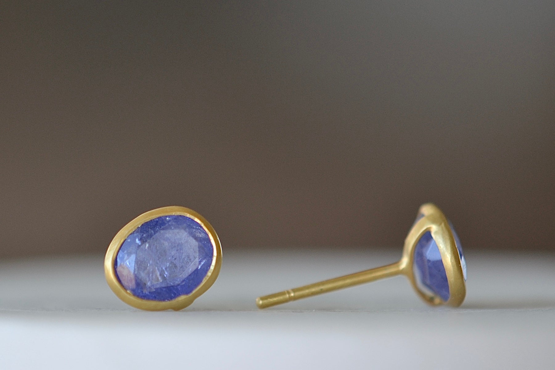 Exquisite Tanzanite Stud Earrings for Women – 925 Sterling Silver Classic Studs for Everyday Wear & Special Occasions