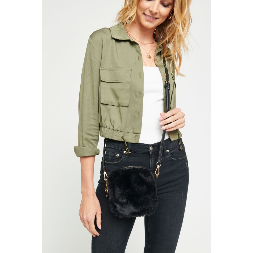 Stylish Sylvester Crossbody Bag for Women - Trendy Leather Shoulder Purse with Adjustable Strap, Perfect for Daily Use, Travel & Shopping