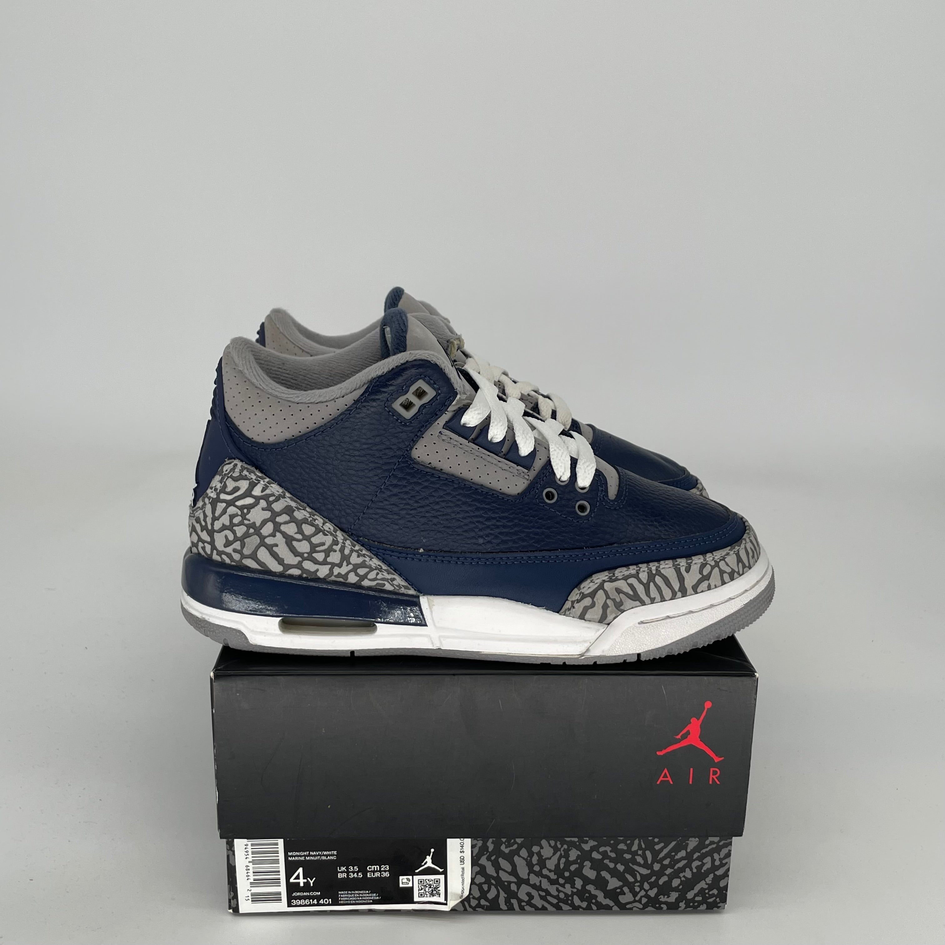 AIR JORDAN 3 Retro Georgetown Sneakers - Size 4Y (398614-401) - Men's Basketball Shoes for Court & Street Style