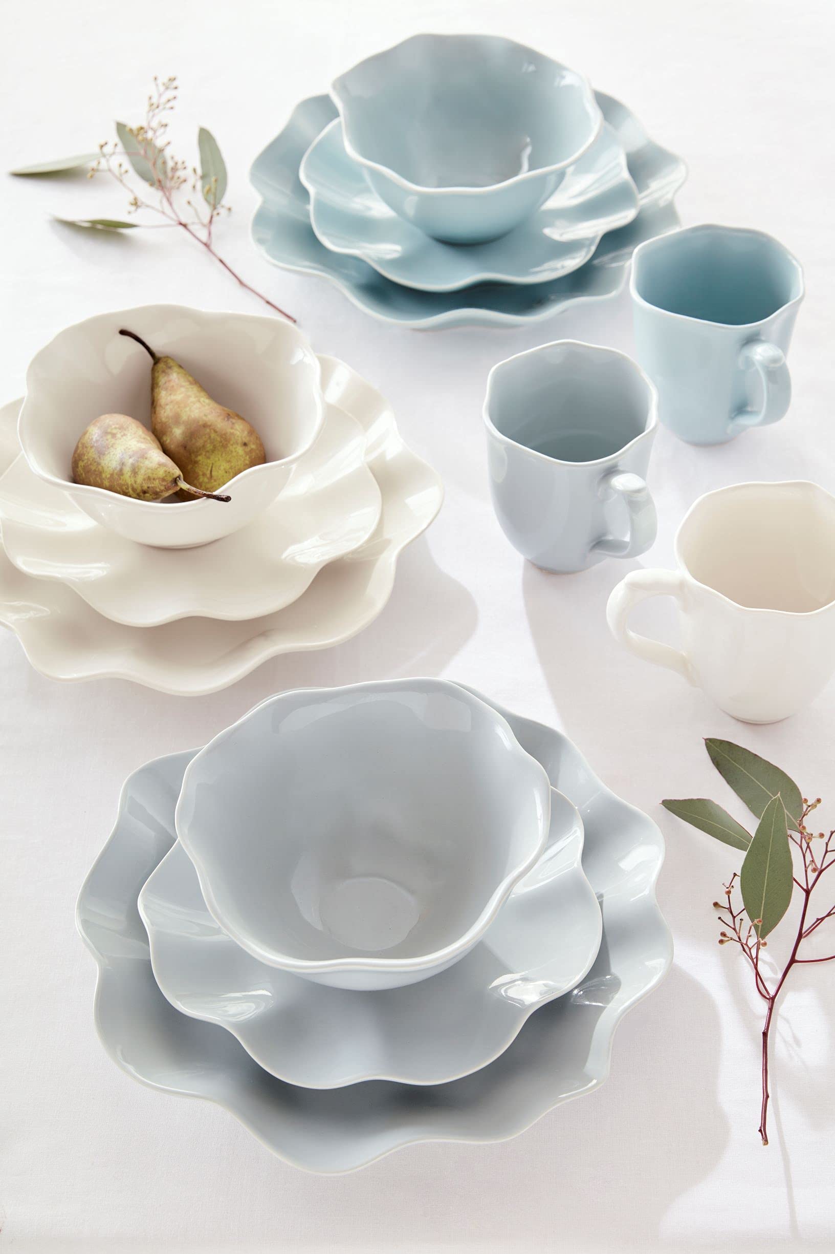 Portmeirion Sophie Conran Floret 4-Piece Dinnerware Set - Porcelain Dinner Plate, Salad Plate, Cereal Bowl & Mug | Microwave & Dishwasher Safe | Perfect for Formal Dining, Everyday Meals & Gift Giving