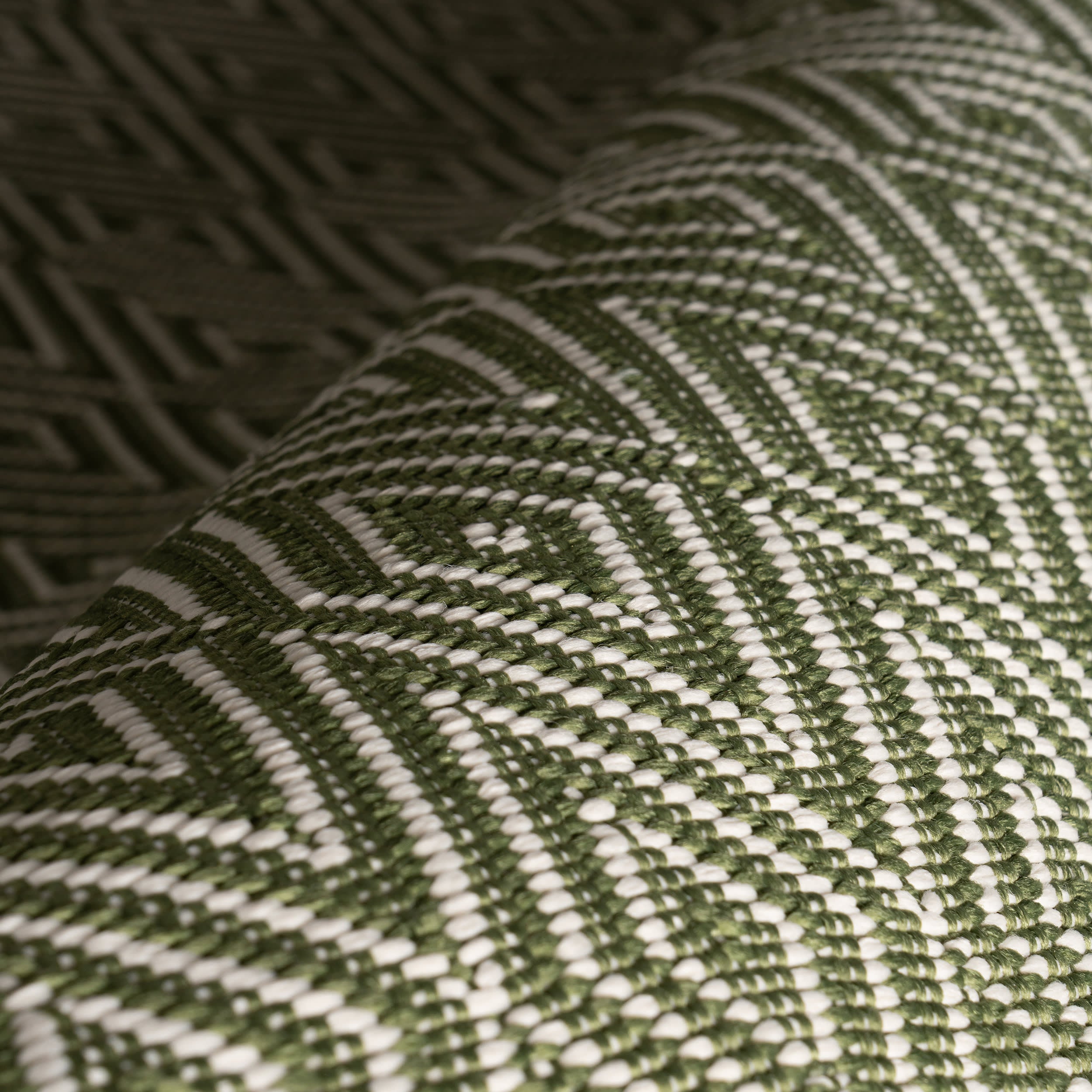 Handwoven Diamond Pattern Indoor/Outdoor Area Rug - Soft & Durable Sage Green Decorative Carpet for Living Room, Bedroom, Patio & Deck