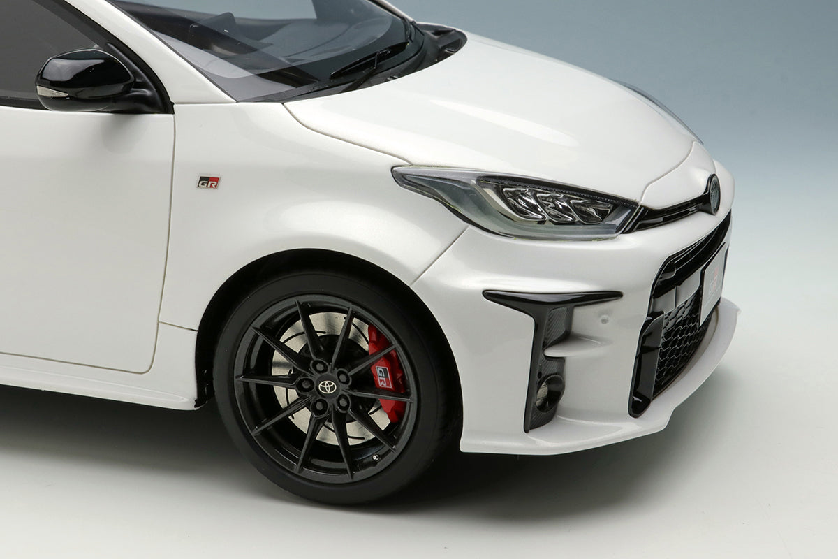 IDEA 1:18 Scale Toyota GR Yaris RZ High Performance Diecast Model Car 2021 - Collectible Toy Vehicle for Display, Racing Enthusiasts & Car Lovers