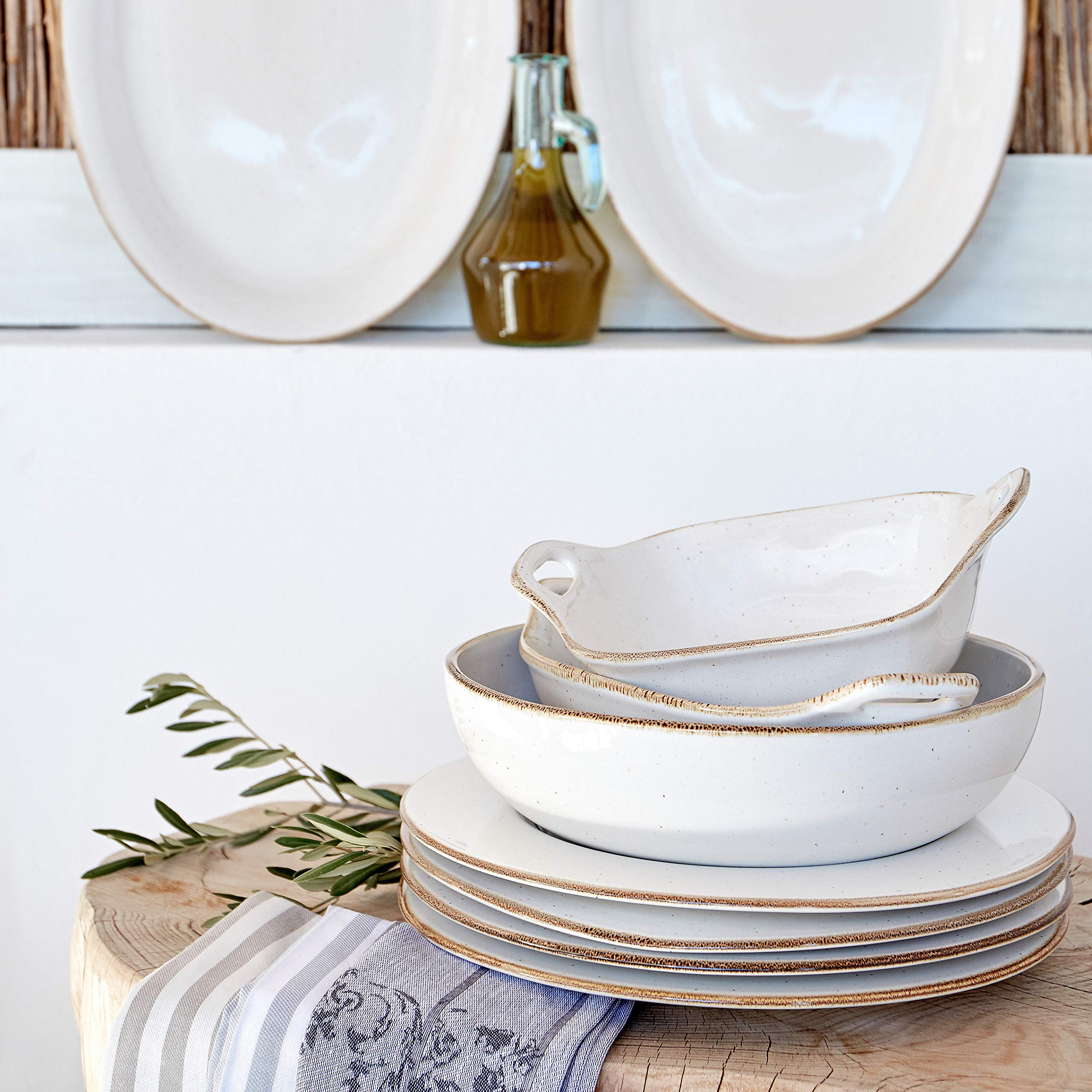 Casafina 18-Inch White Ceramic Oval Platter - Sardegna Collection | Microwave, Dishwasher, Oven & Freezer Safe Stoneware | Food-Safe Glaze | Restaurant-Grade Serving Dish for Holidays, Parties & Entertaining