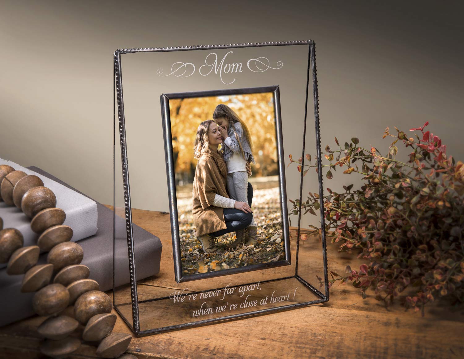 Personalized Mom Picture Frame - Engraved Glass Keepsake for Mother's Day & Birthday Gifts - Home Decor