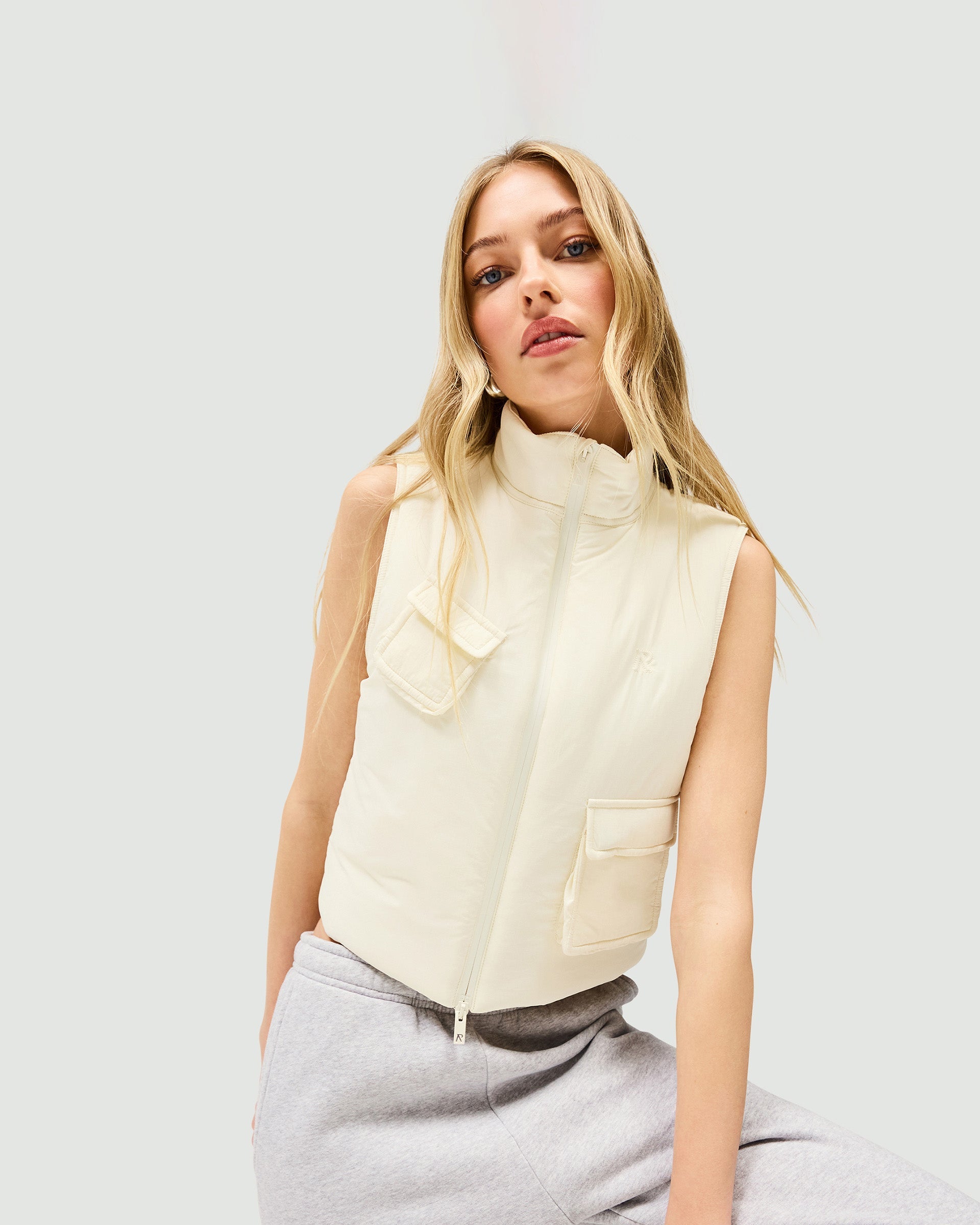 Revolver Vest for Men - Warm White Winter Jacket | Lightweight & Stylish for Outdoor Activities, Hiking, and Casual Wear