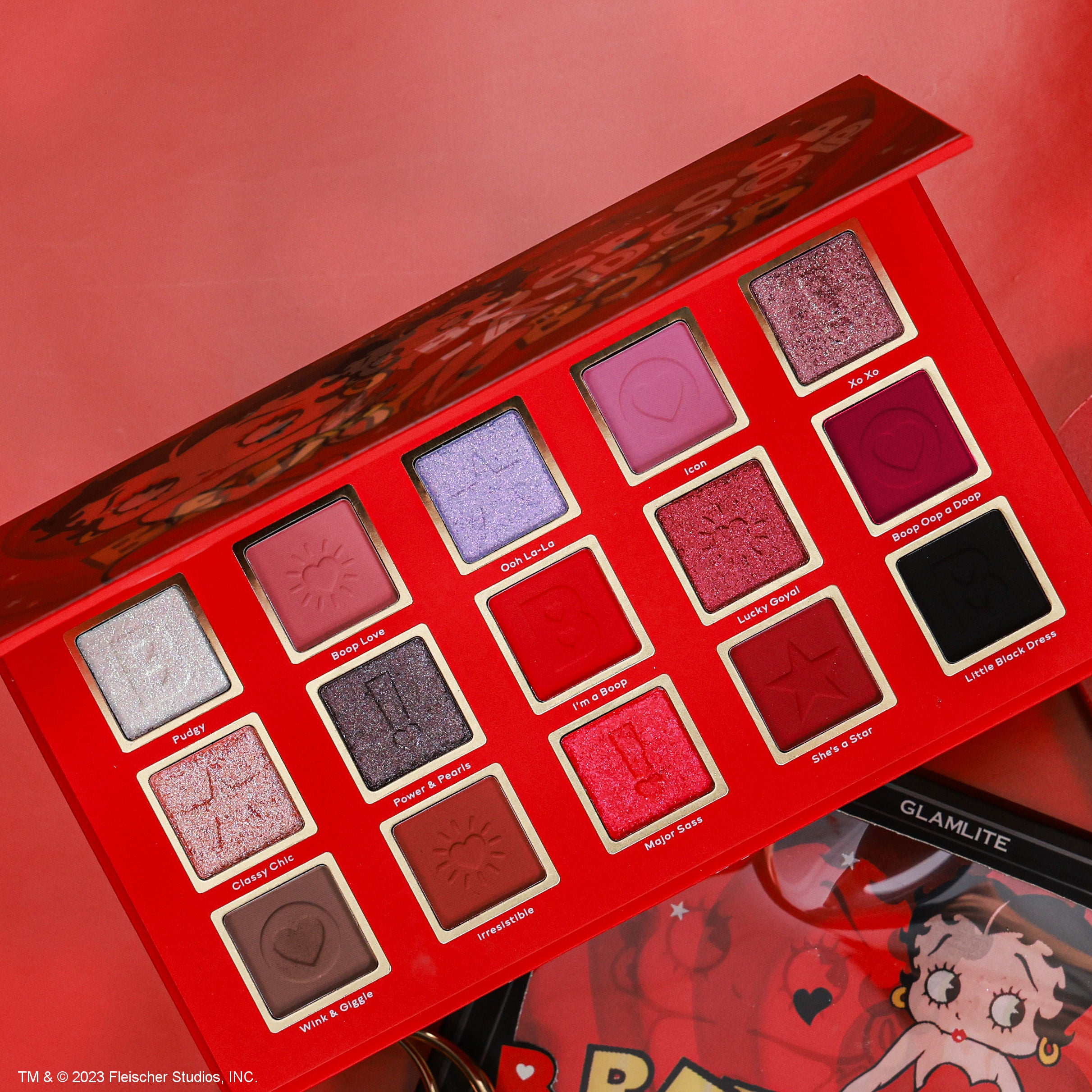 Betty Boop™ x Glamlite Eyeshadow Palette - 18 Pigmented Colors, Vegan & Cruelty-Free Makeup for Everyday & Party Looks | Perfect for Cosplay, Halloween & Themed Events