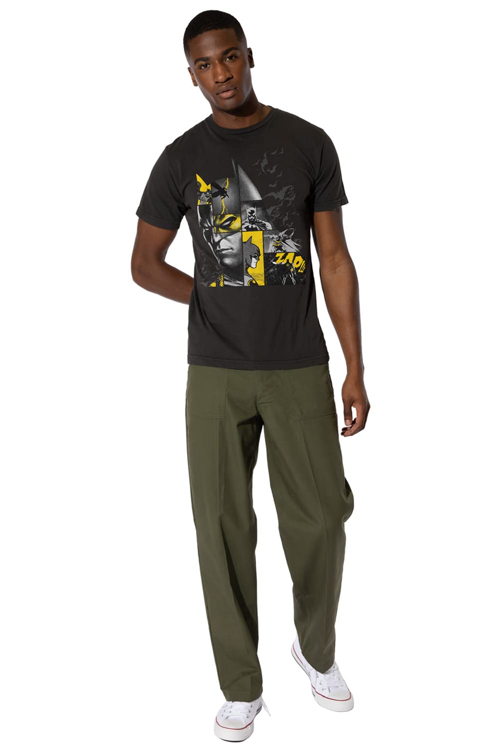 Official Batman Zap Graphic T-Shirt for Men - Short Sleeve Superhero Tee - Perfect for Cosplay, Comic Con & Casual Wear