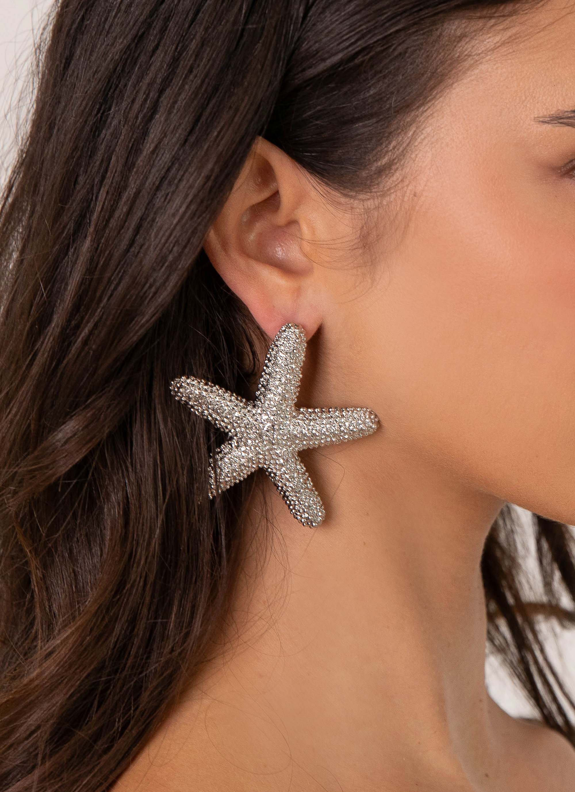 Geneve Starfish Earrings for Women - Sterling Silver Dangle Earrings - Perfect for Beach Vacation, Summer Outfits & Gift Giving