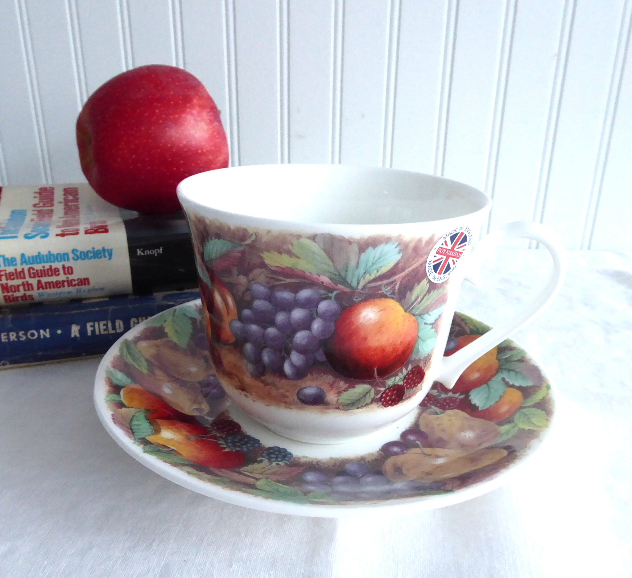 Roy Kirkham Bone China Breakfast Cup and Saucer Set - Classic Fruit Design with Apples & Grapes - Perfect for Tea, Coffee, and Elegant Morning Dining