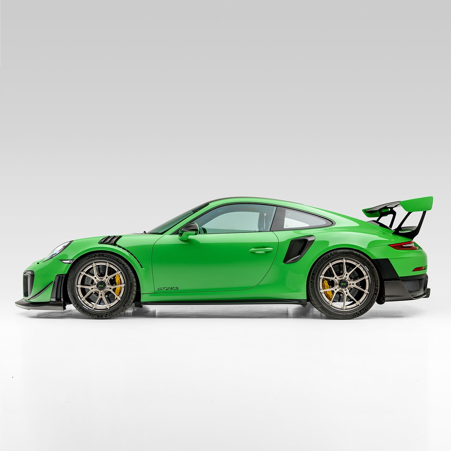 Porsche 991.2 911 GT2RS Aero Side Skirts - High Performance Carbon Fiber Side Skirts for Porsche 911 GT2 RS (2018-2019) - Enhance Aerodynamics & Style for Track & Street Driving