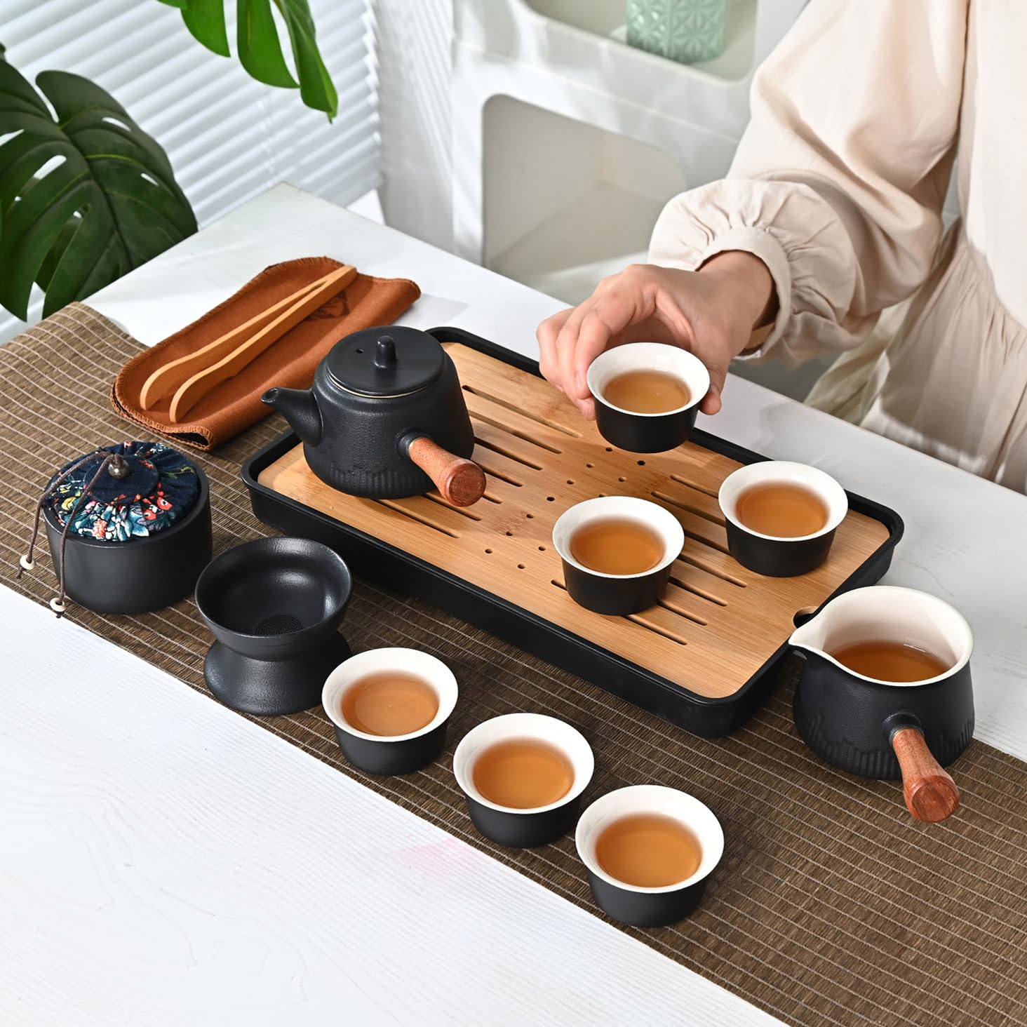 Premium Chinese Gongfu Tea Set - Traditional Side Handle Teapot with 6 Cups for Adults | Authentic Kung Fu Tea Ceremony Set | Perfect for Home Tea Parties, Meditation & Gift Giving