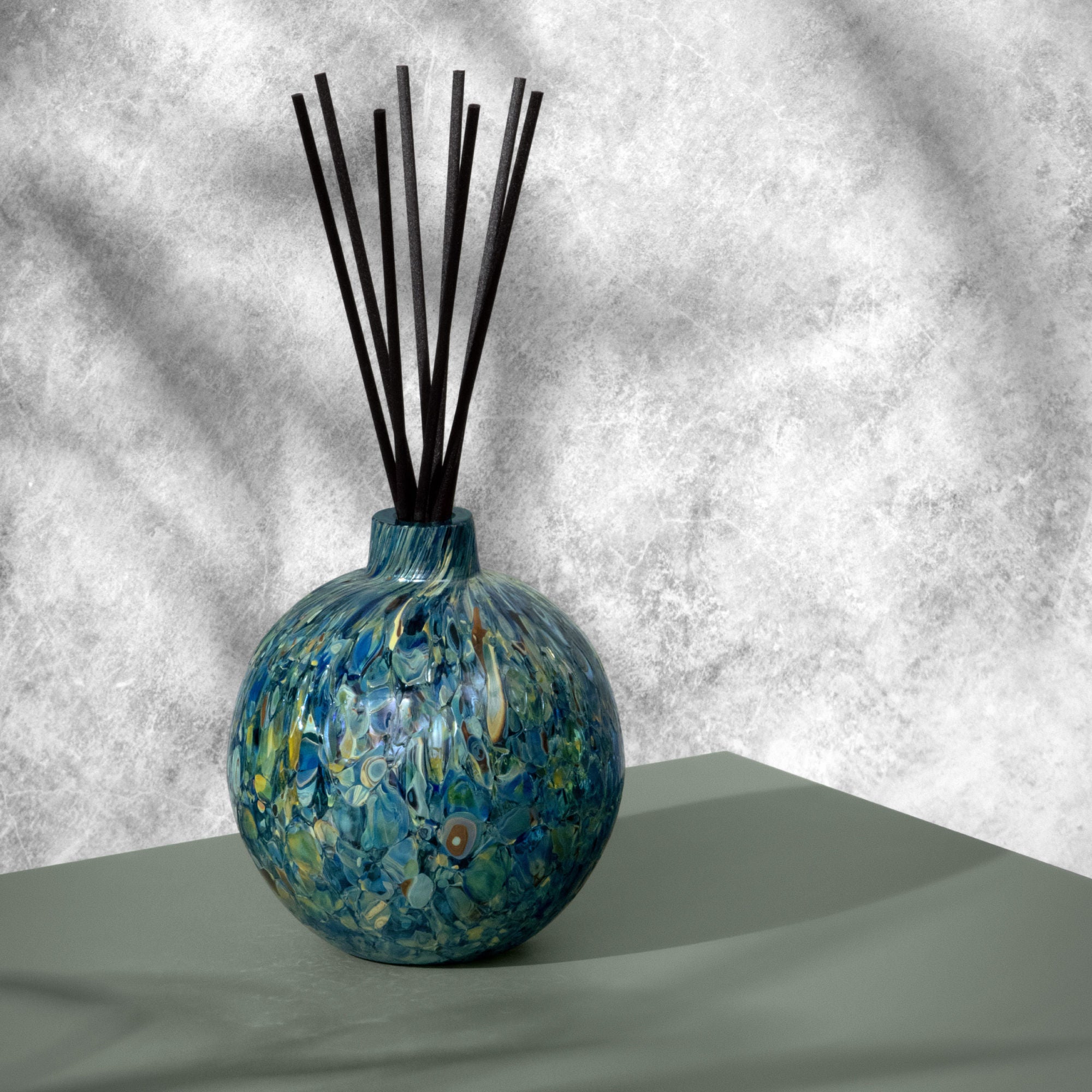 Premium Forest Oakmoss Absolute Essential Oil Diffuser - Aromatherapy for Relaxation, Stress Relief & Home Spa - Perfect for Bedroom, Office & Yoga Studio