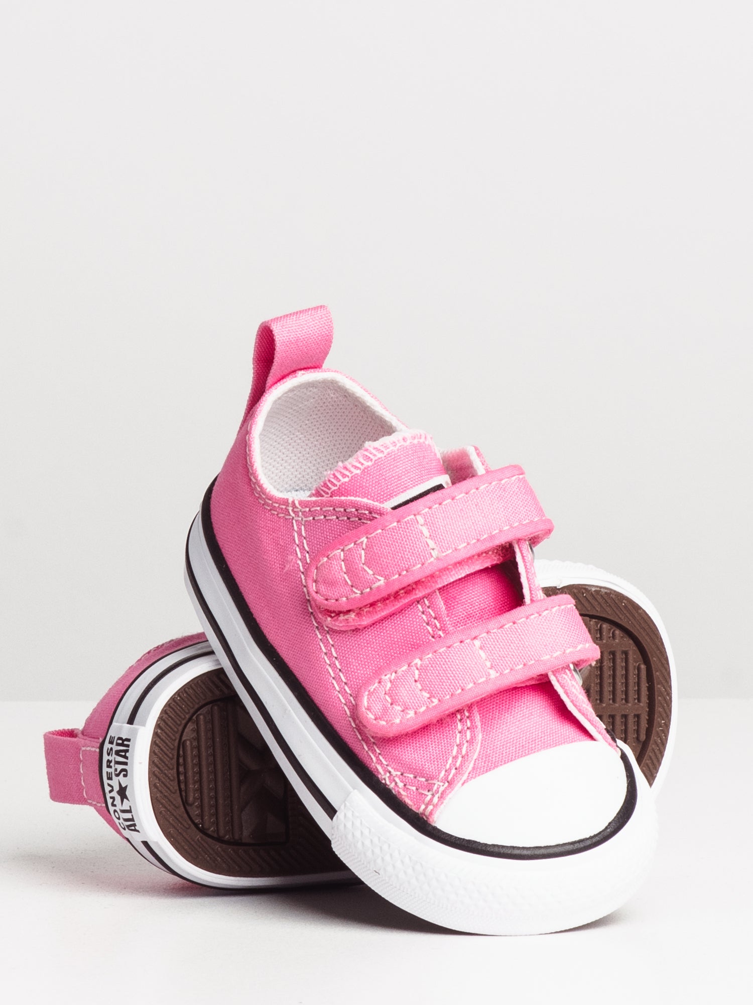 Converse Kids CTAS Classic 2V Canvas Sneakers - Comfortable Low-Top Shoes for Boys & Girls | Perfect for School, Playground & Everyday Wear