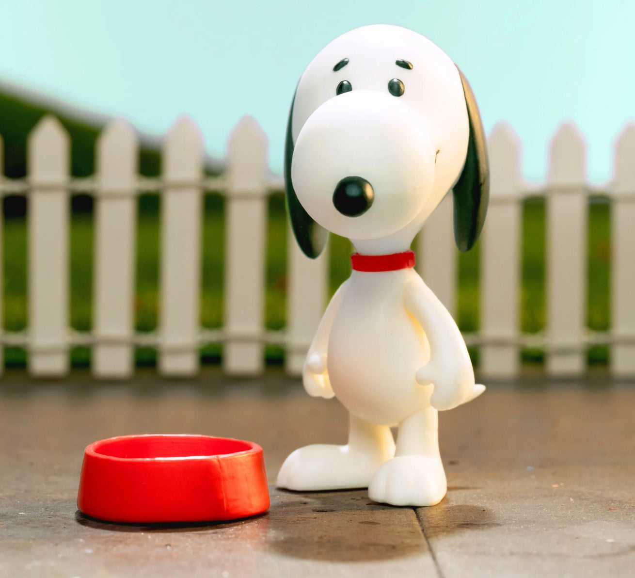 Snoopy Super7 ReAction Figure - Peanuts Collectible Toy for Fans & Display - Perfect for Home Decor, Office Display, and Gifts