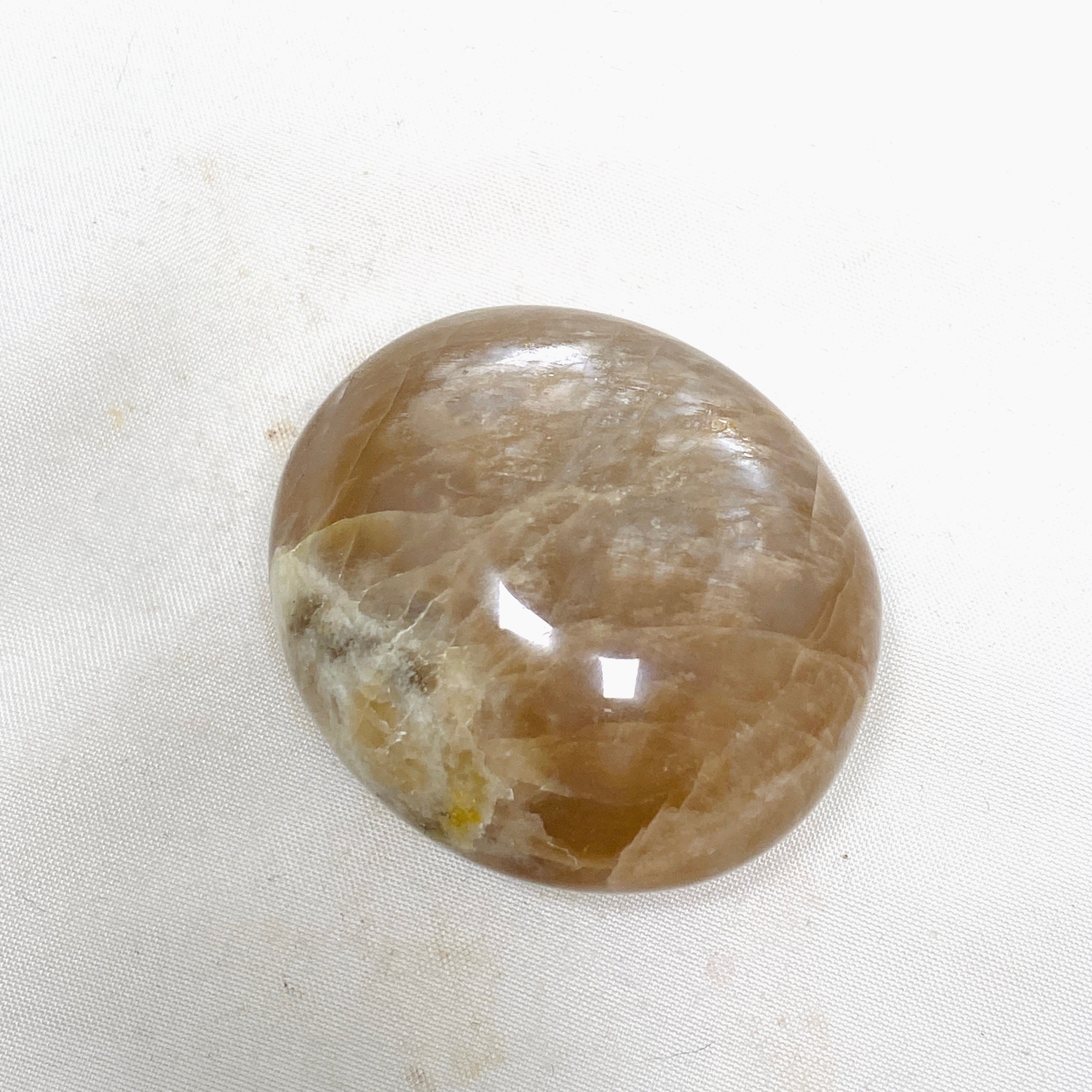 Natural Peach Moonstone Palm Stone - Healing Crystal for Stress Relief & Meditation - Perfect for Reiki, Yoga & Spiritual Practices